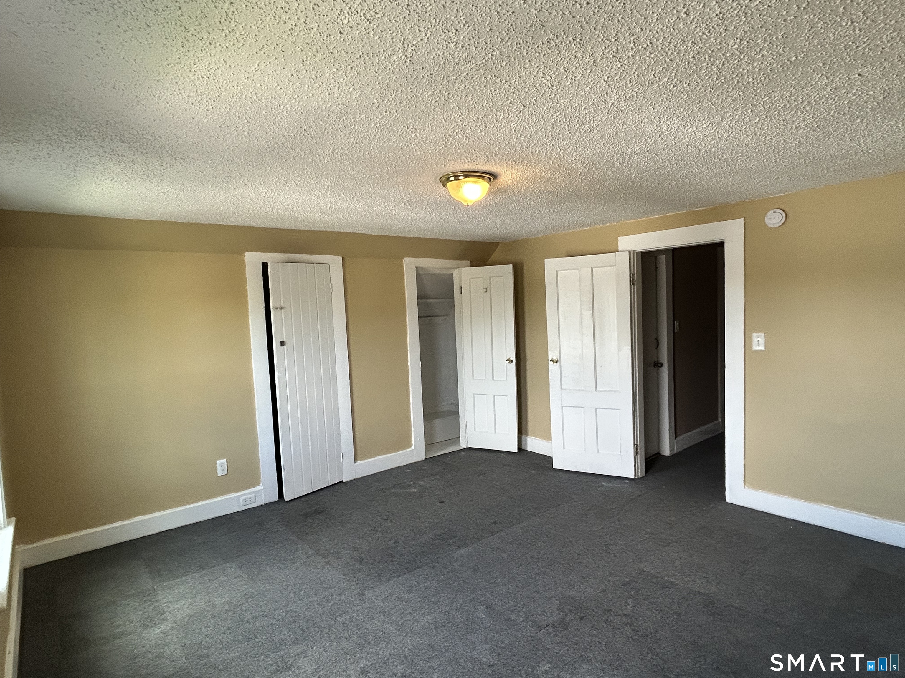 55-57 Liberty, Meriden, 06450, 5 Bedrooms Bedrooms, 0 ,3 BathroomsBathrooms,Residential Rental,For Sale,Liberty,0,24168685