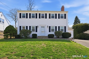 8 Merrill Road