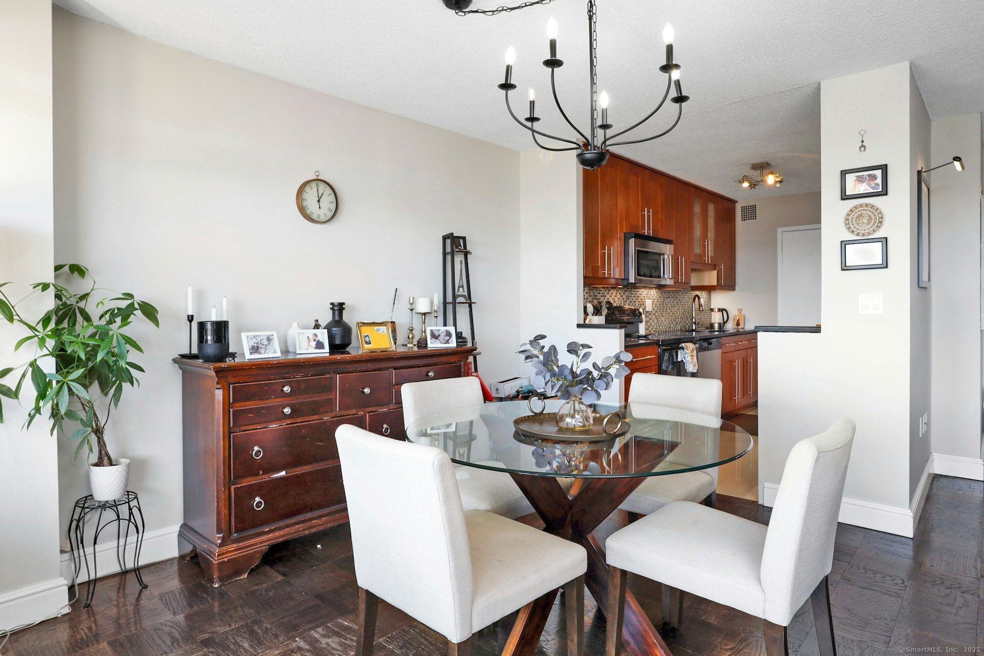 44 Strawberry Hill, Stamford, 06902, 1 Bedroom Bedrooms, 0 ,1 BathroomBathrooms,Residential Rental,For Sale,Strawberry Hill,0,24170016