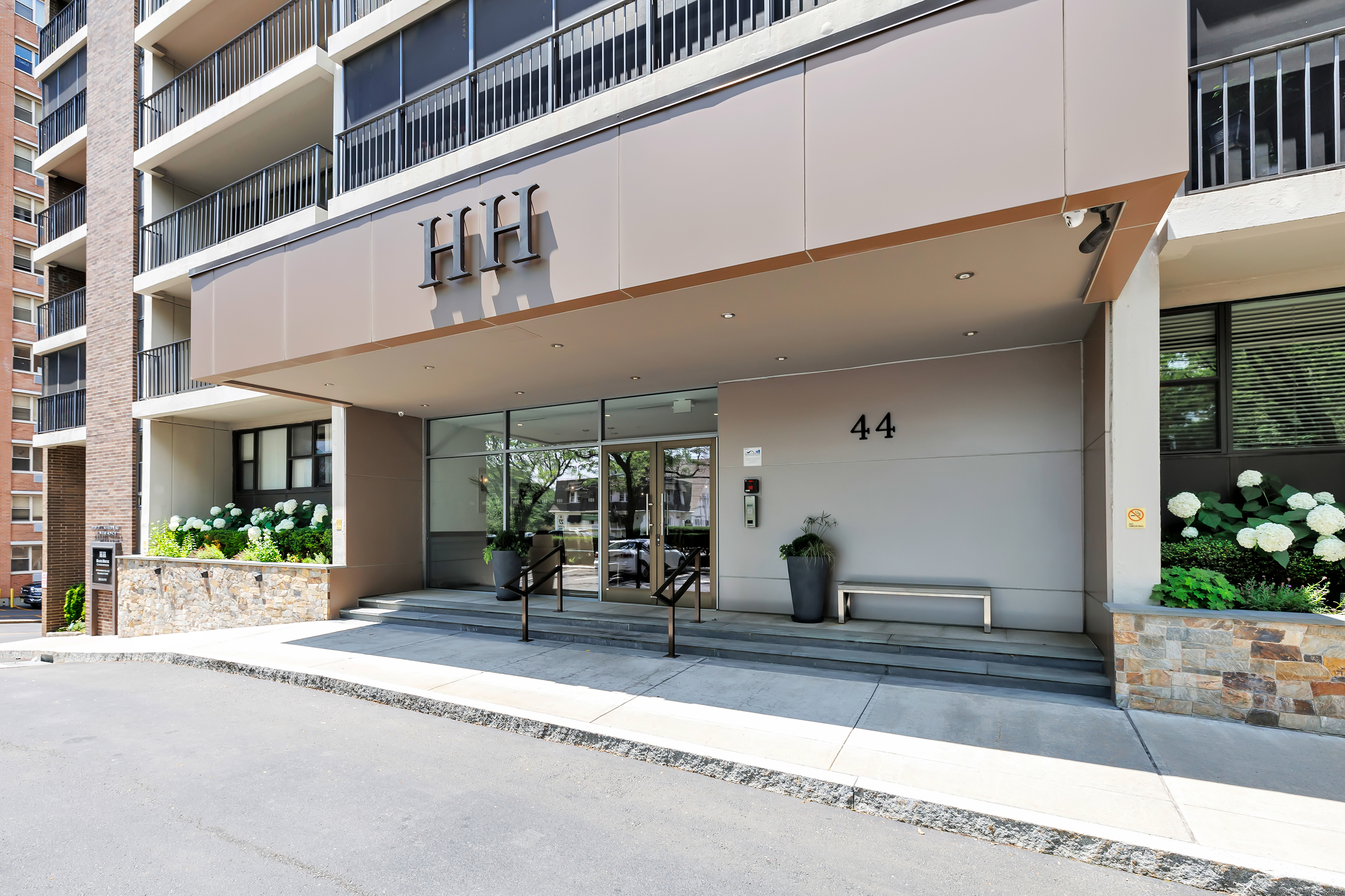 44 Strawberry Hill, Stamford, 06902, 1 Bedroom Bedrooms, 0 ,1 BathroomBathrooms,Residential Rental,For Sale,Strawberry Hill,0,24170016
