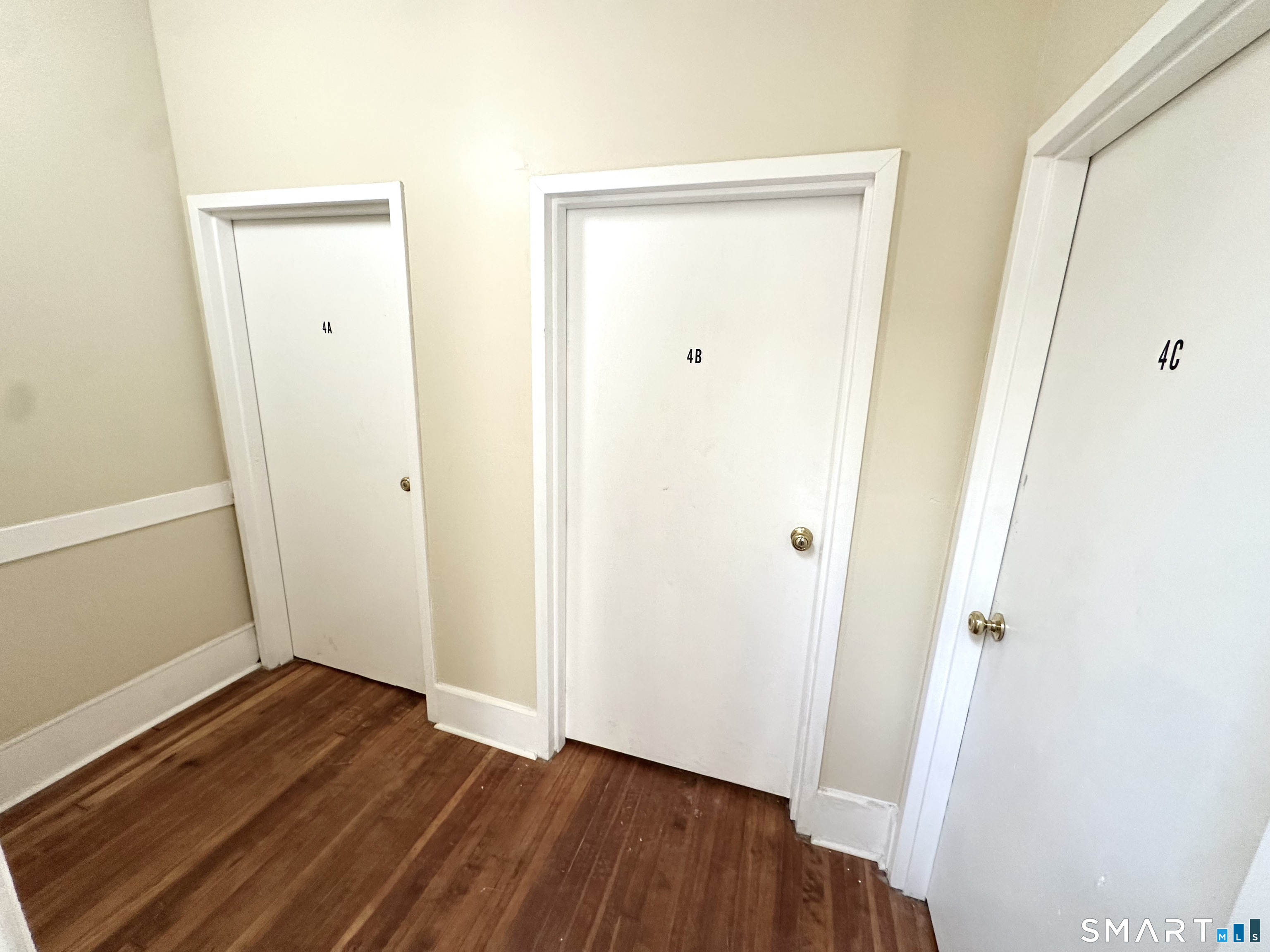 105 Bank, Waterbury, 06702, 1 Bedroom Bedrooms, 0 ,1 BathroomBathrooms,Residential Rental,For Sale,Bank,0,24096244