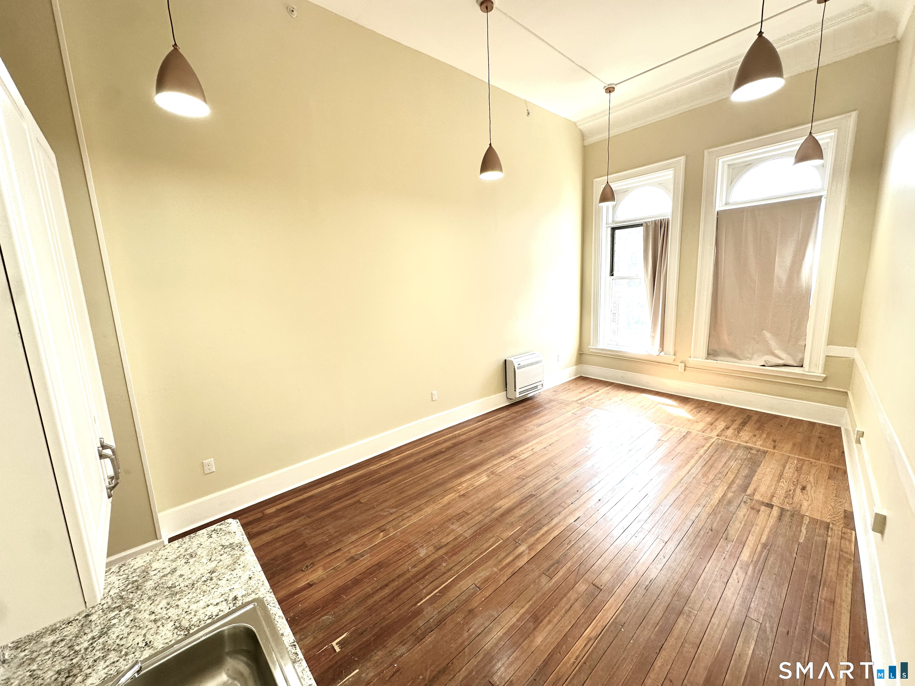105 Bank, Waterbury, 06702, 1 Bedroom Bedrooms, 0 ,1 BathroomBathrooms,Residential Rental,For Sale,Bank,0,24096244