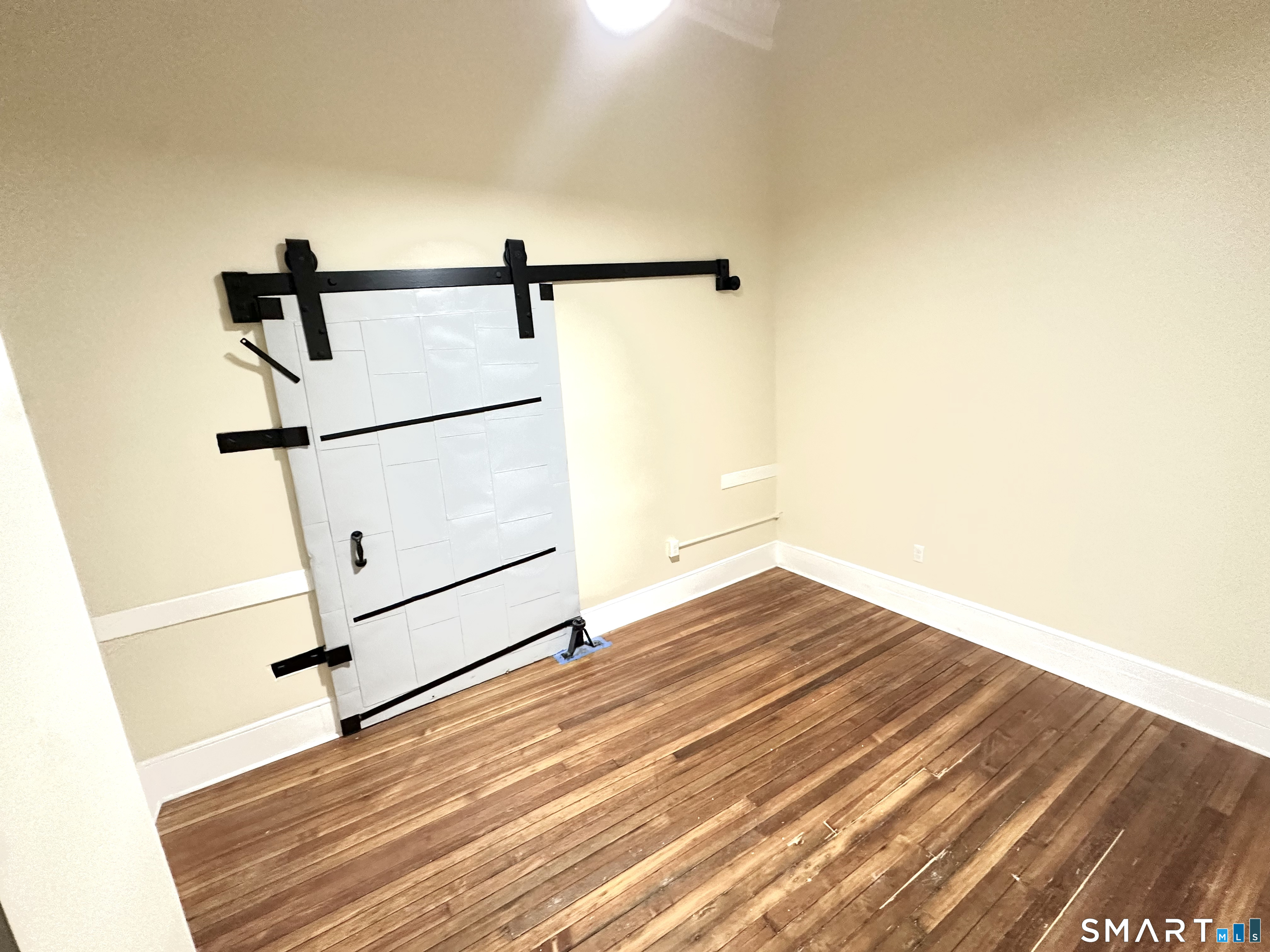 105 Bank, Waterbury, 06702, 1 Bedroom Bedrooms, 0 ,1 BathroomBathrooms,Residential Rental,For Sale,Bank,0,24096244