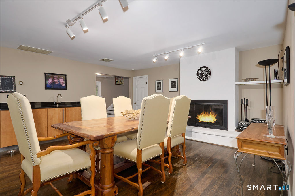 66 Wynn Wood, Fairfield, 06825, 4 Bedrooms Bedrooms, 0 ,4 BathroomsBathrooms,Single Family For Sale,For Sale,Wynn Wood,0,24170000