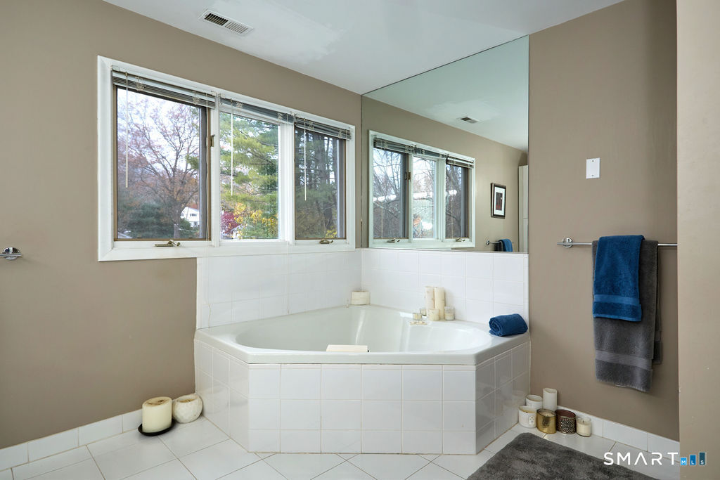 66 Wynn Wood, Fairfield, 06825, 4 Bedrooms Bedrooms, 0 ,4 BathroomsBathrooms,Single Family For Sale,For Sale,Wynn Wood,0,24170000