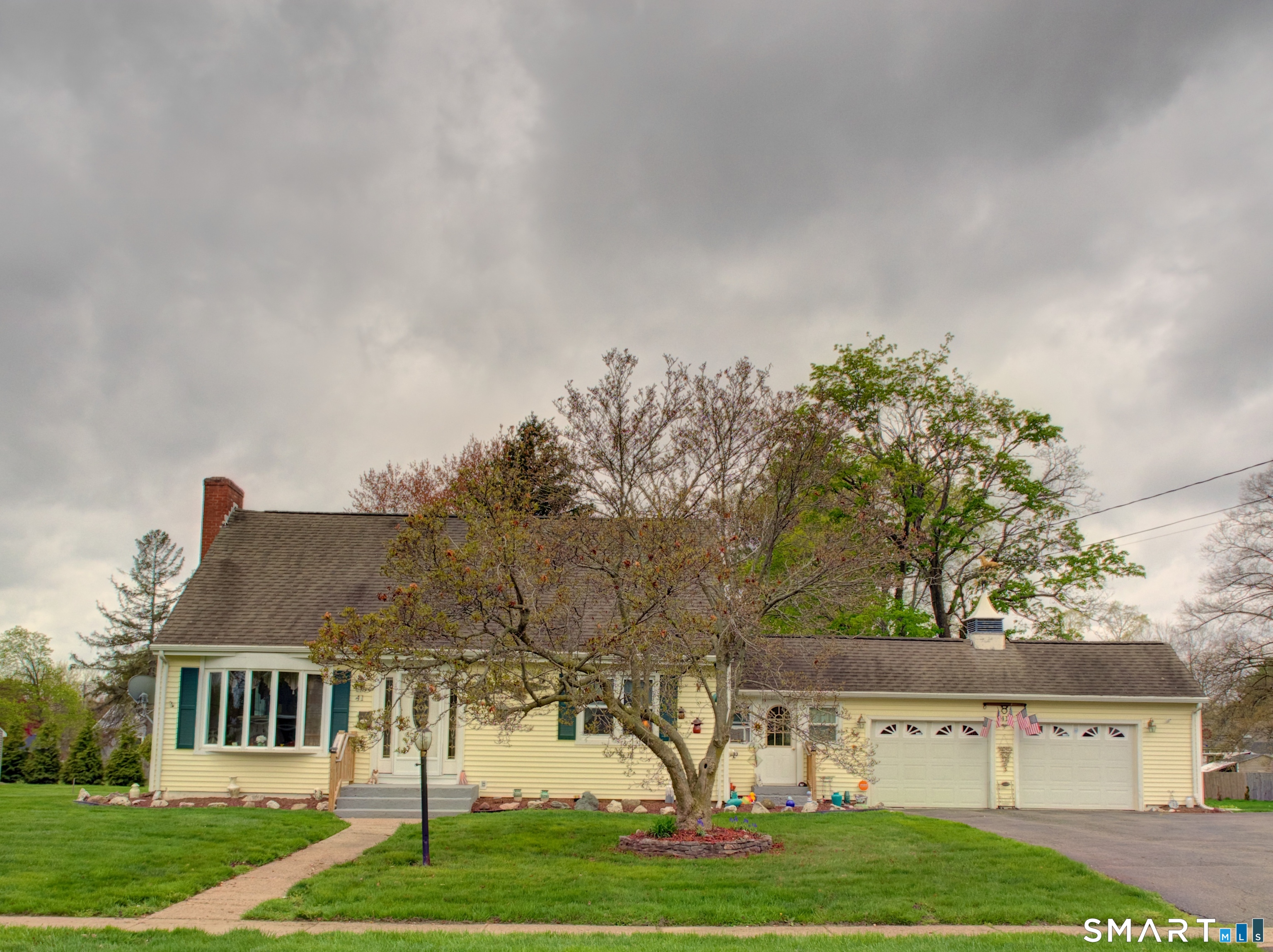 Homes for sale in East Hartford, CT | 41 Sawka Dr, East Hartford, CT 06118 | MLS# 24169996