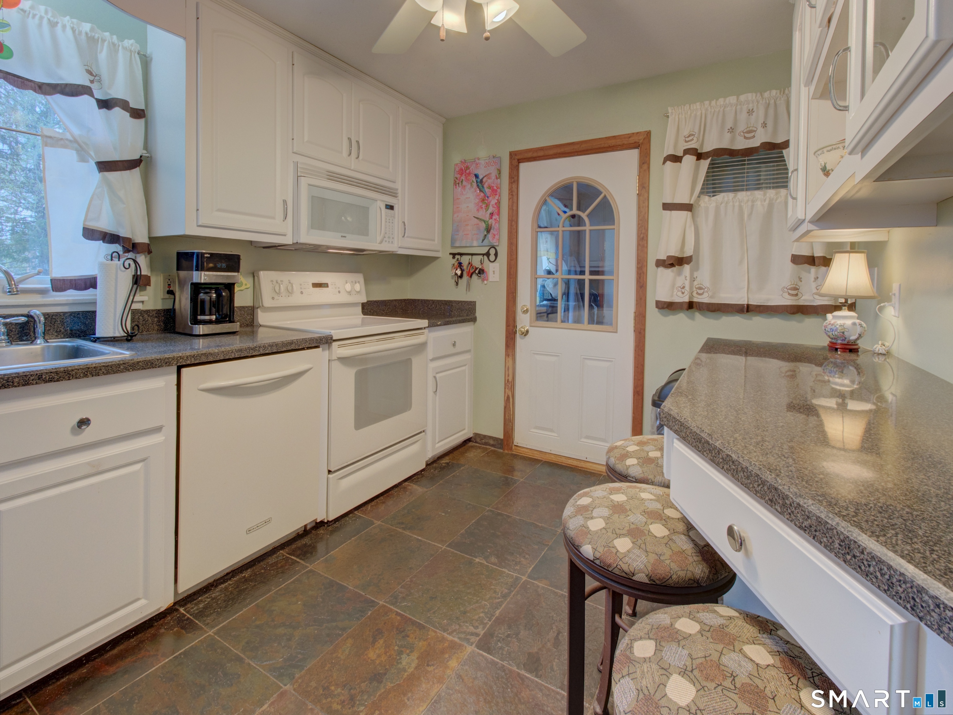 Homes for sale in East Hartford, CT | 41 Sawka Dr, East Hartford, CT 06118 | MLS# 24169996