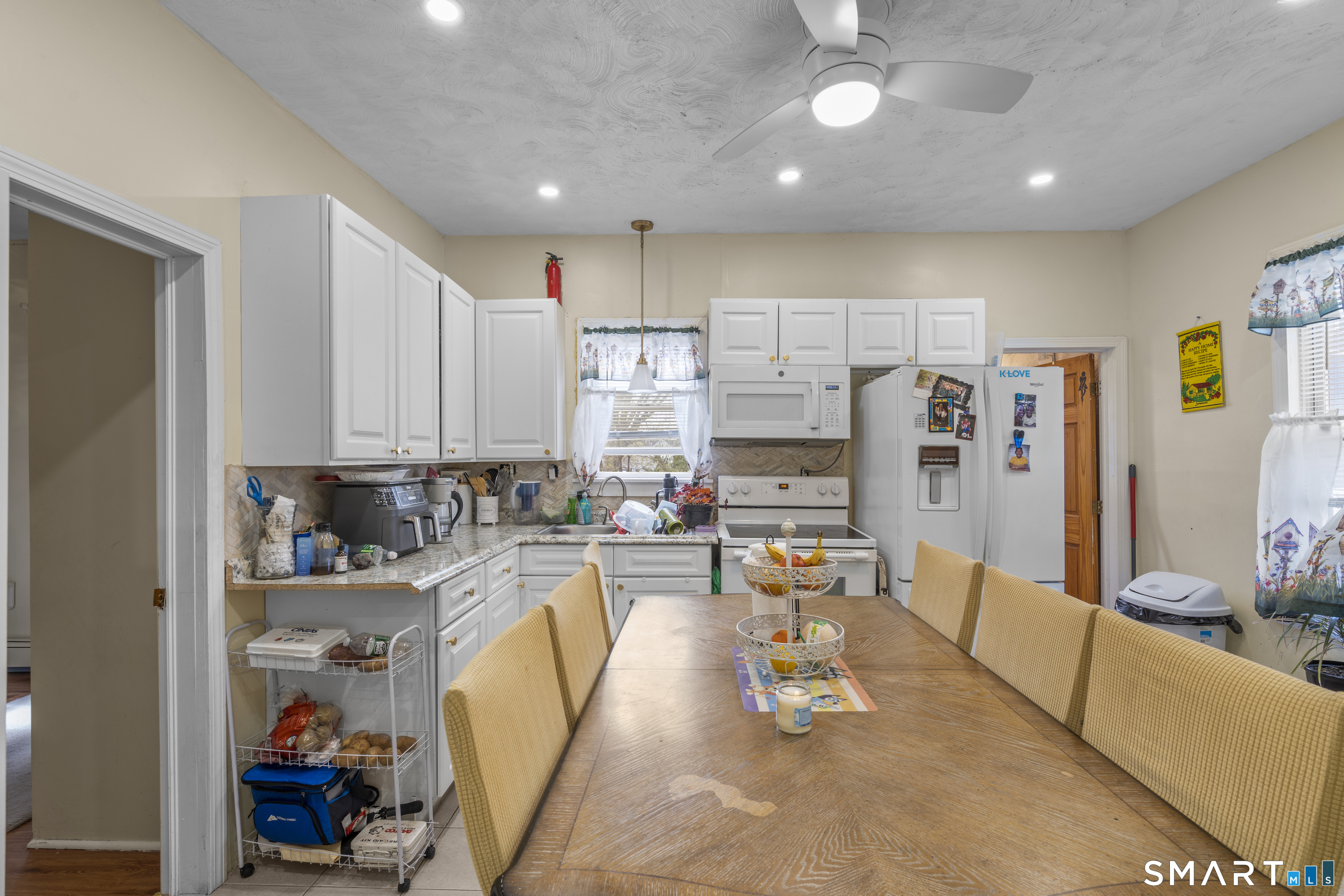15 Jubilee, New Britain, 06051, 7 Bedrooms Bedrooms, 0 ,3 BathroomsBathrooms,Multi-family For Sale,For Sale,Jubilee,0,24165157