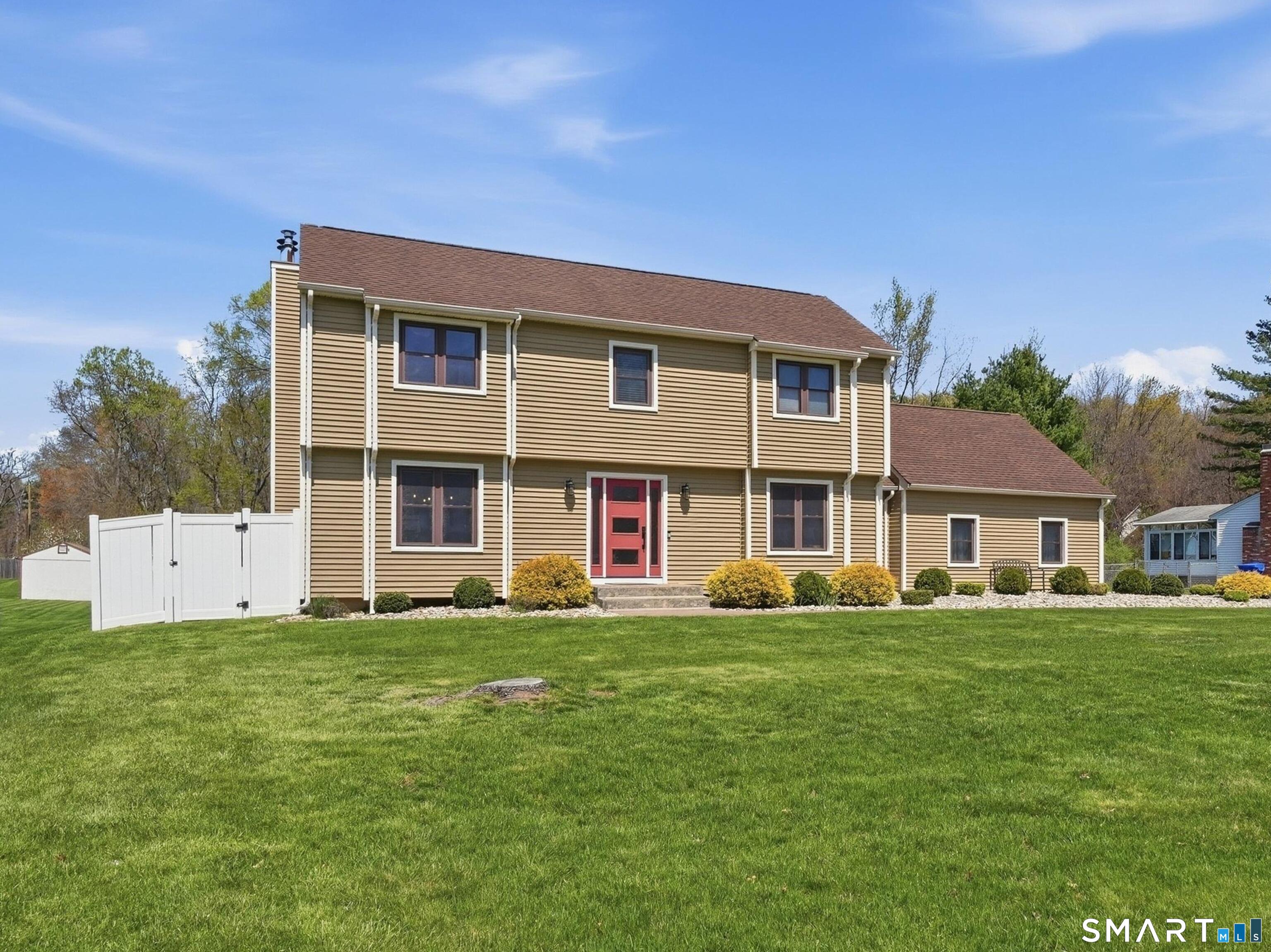 17 Melody, East Hartford, 06118, 4 Bedrooms Bedrooms, 0 ,3 BathroomsBathrooms,Single Family For Sale,For Sale,Melody,0,24170107
