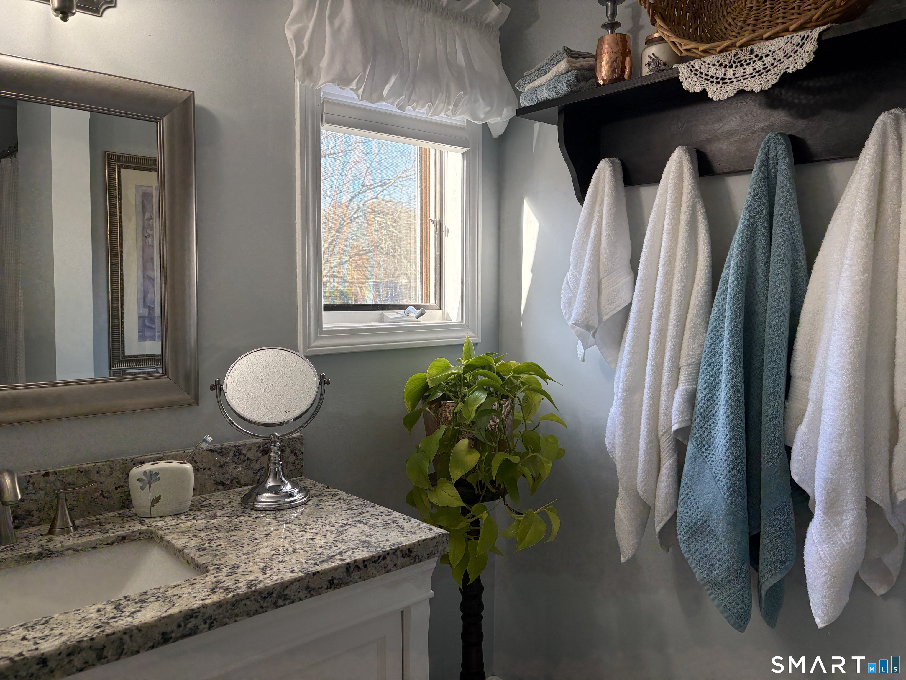 32 Upper Pattagansett, East Lyme, 06357, 2 Bedrooms Bedrooms, 0 ,1 BathroomBathrooms,Condo/co-op For Sale,For Sale,Upper Pattagansett,0,24170179
