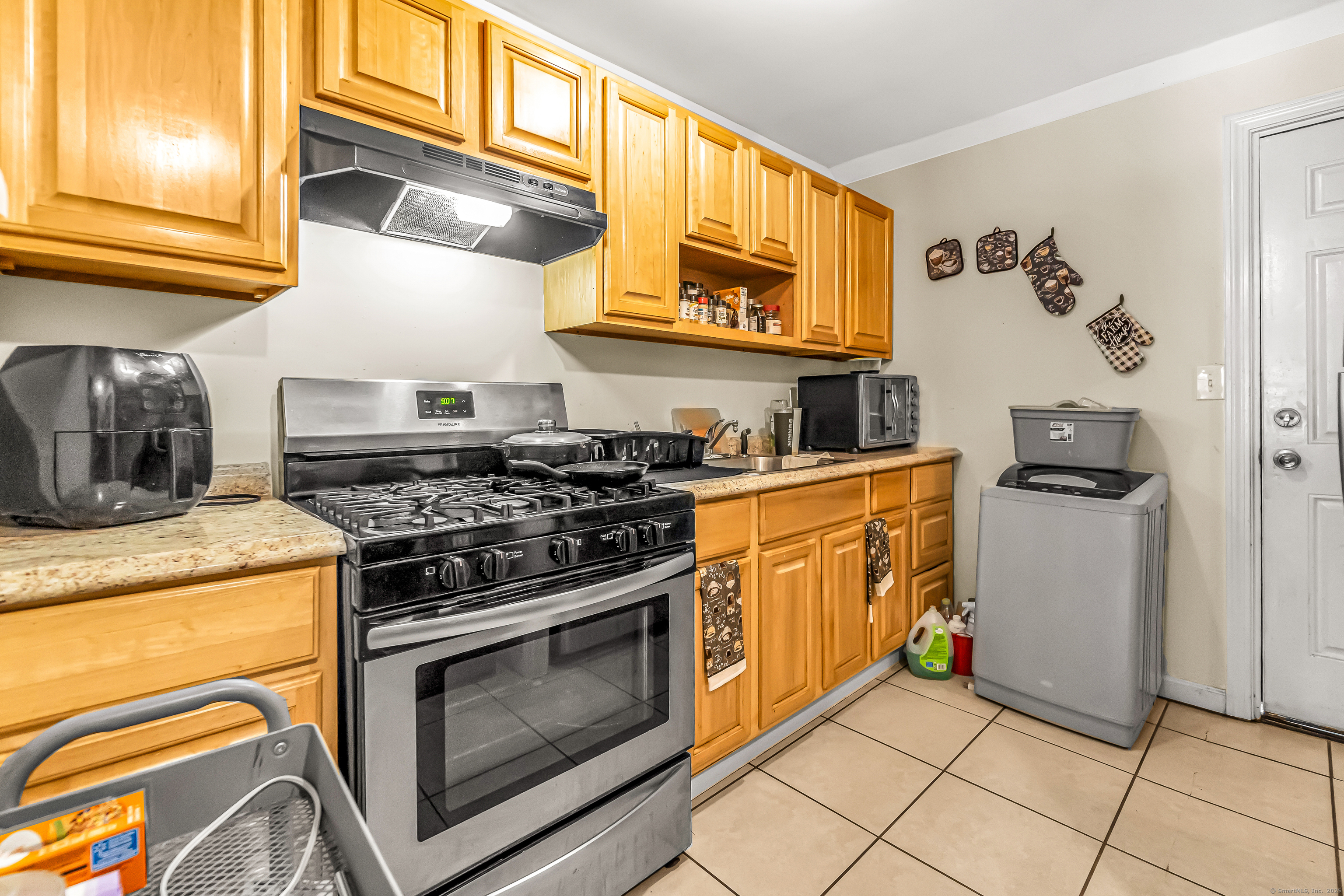 242 Pearl Harbor, Bridgeport, 06610, 5 Bedrooms Bedrooms, 0 ,2 BathroomsBathrooms,Multi-family For Sale,For Sale,Pearl Harbor,0,24170312