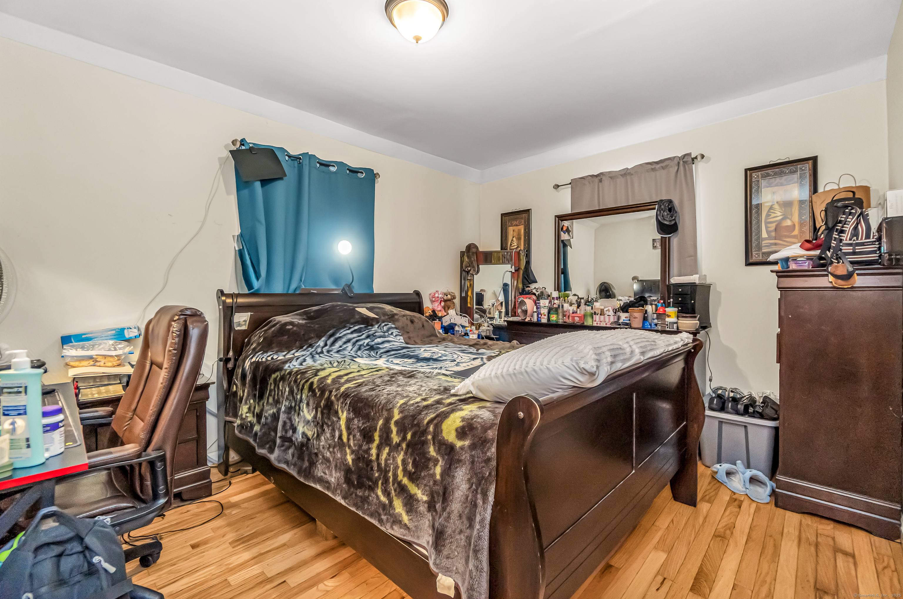 242 Pearl Harbor, Bridgeport, 06610, 5 Bedrooms Bedrooms, 0 ,2 BathroomsBathrooms,Multi-family For Sale,For Sale,Pearl Harbor,0,24170312