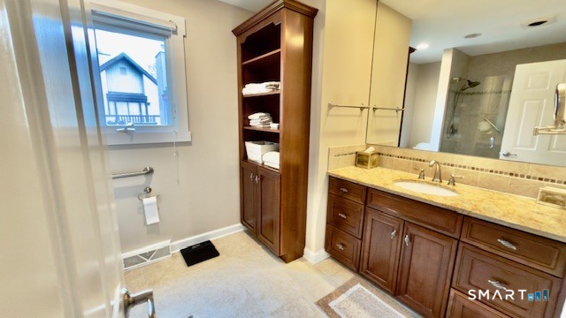 252 Agawam, Stratford, 06614, 2 Bedrooms Bedrooms, 0 ,2 BathroomsBathrooms,Condo/co-op For Sale,For Sale,Agawam,0,24157338