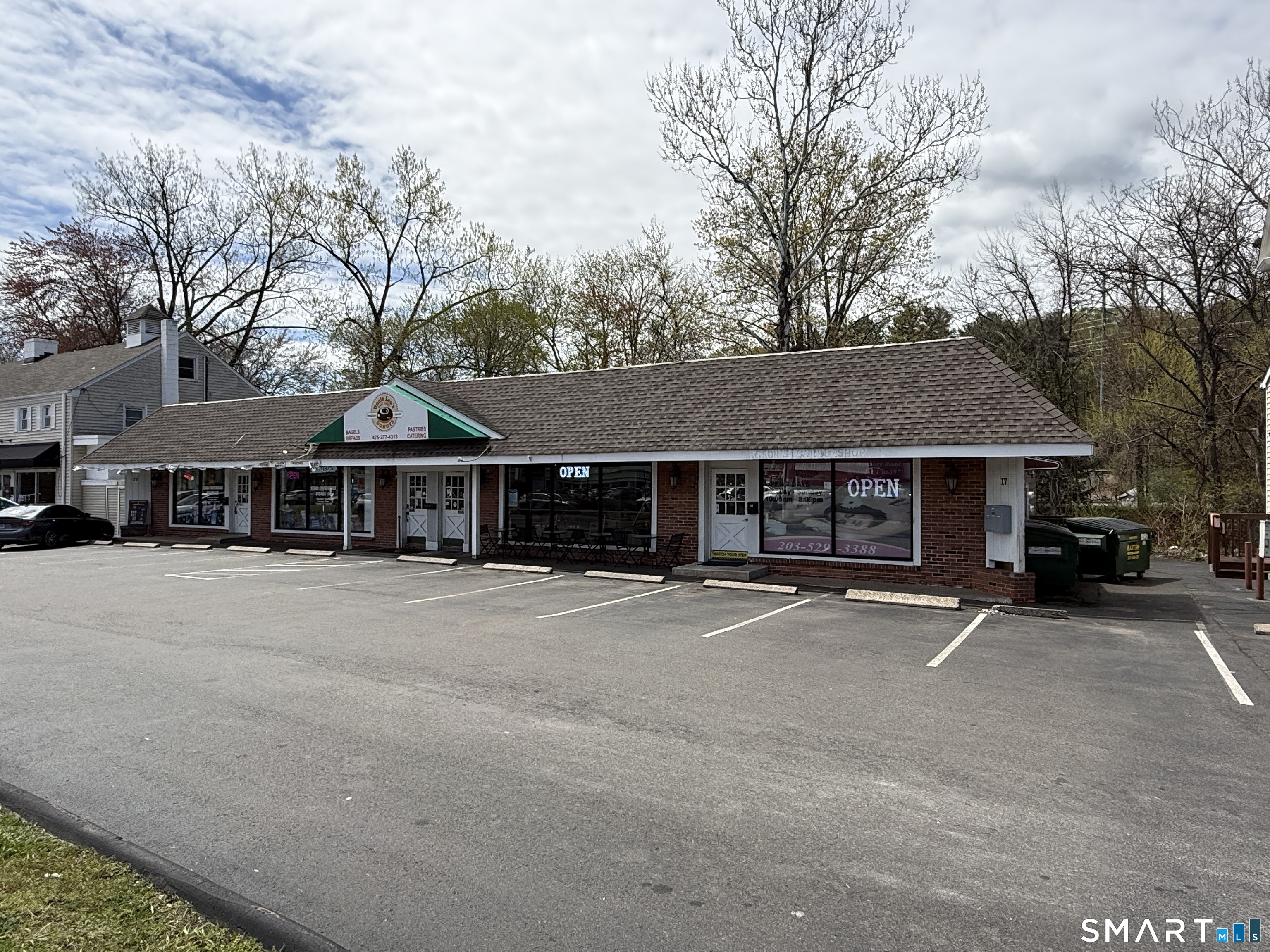 17 Danbury, Wilton, 06897, 0 , 0 ,0,Commercial For Lease,For Rent,Danbury,0,24170258