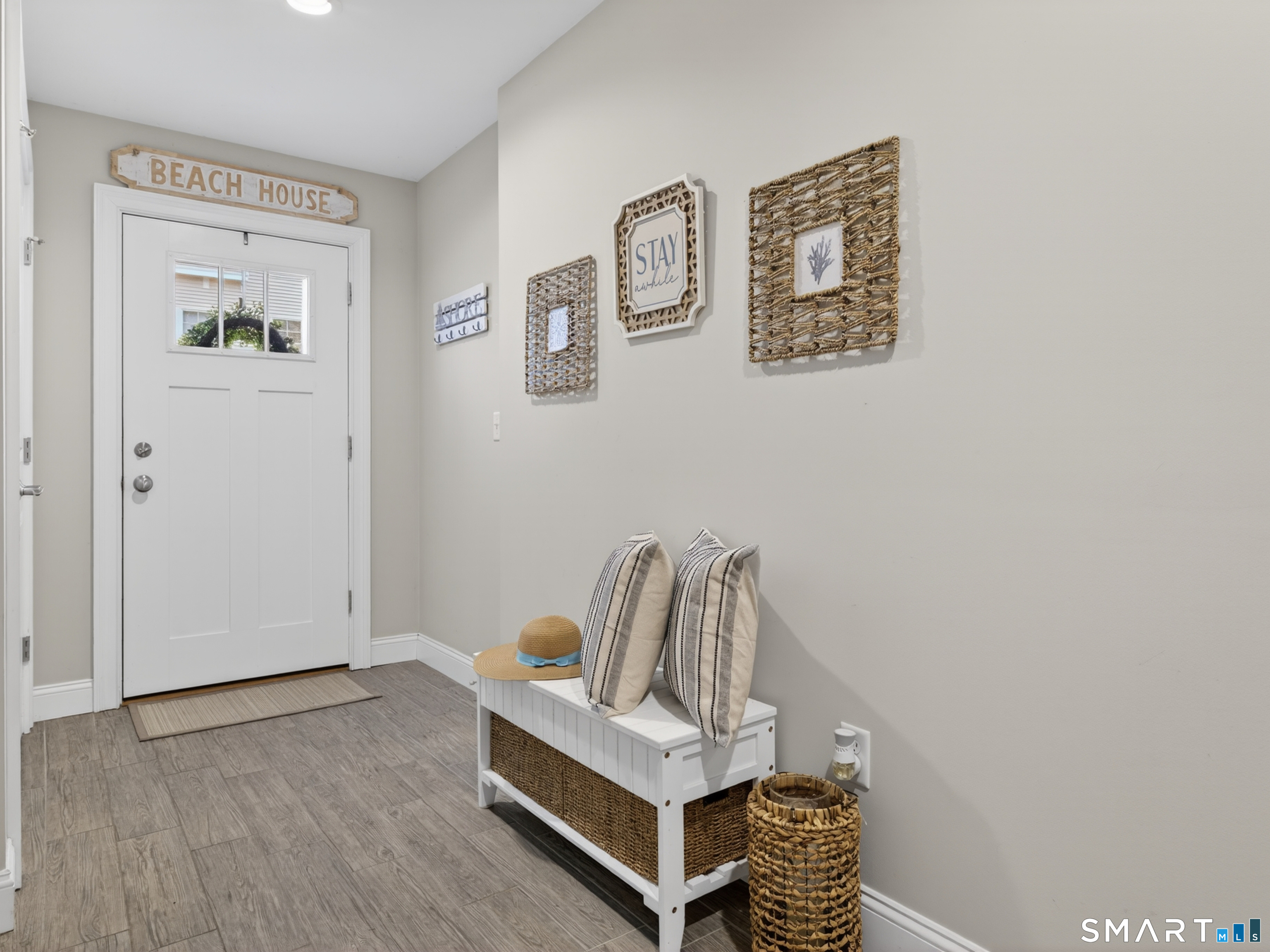 11 Village, East Lyme, 06357, 2 Bedrooms Bedrooms, 0 ,2 BathroomsBathrooms,Condo/co-op For Sale,For Sale,Village,0,24169981