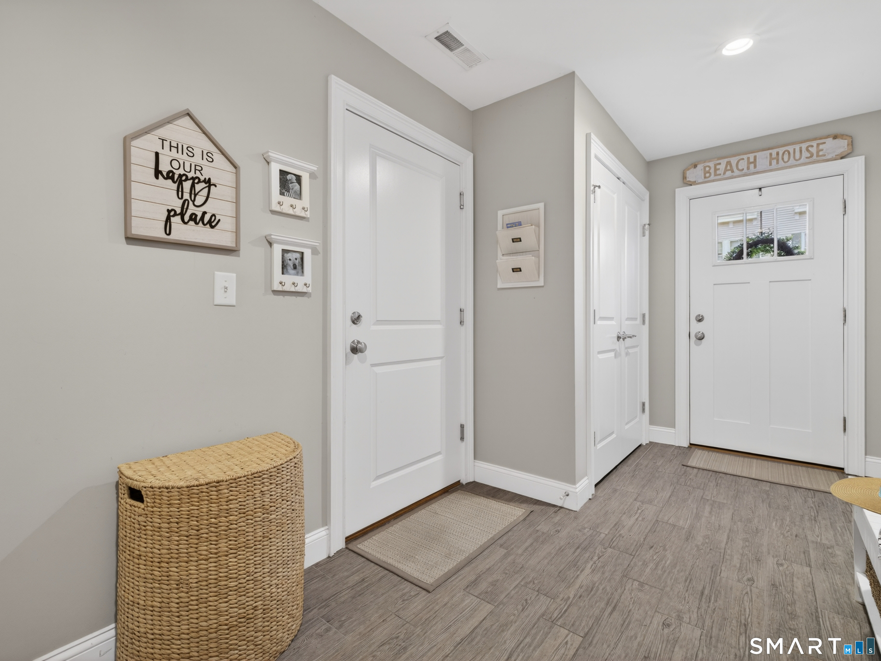 11 Village, East Lyme, 06357, 2 Bedrooms Bedrooms, 0 ,2 BathroomsBathrooms,Condo/co-op For Sale,For Sale,Village,0,24169981