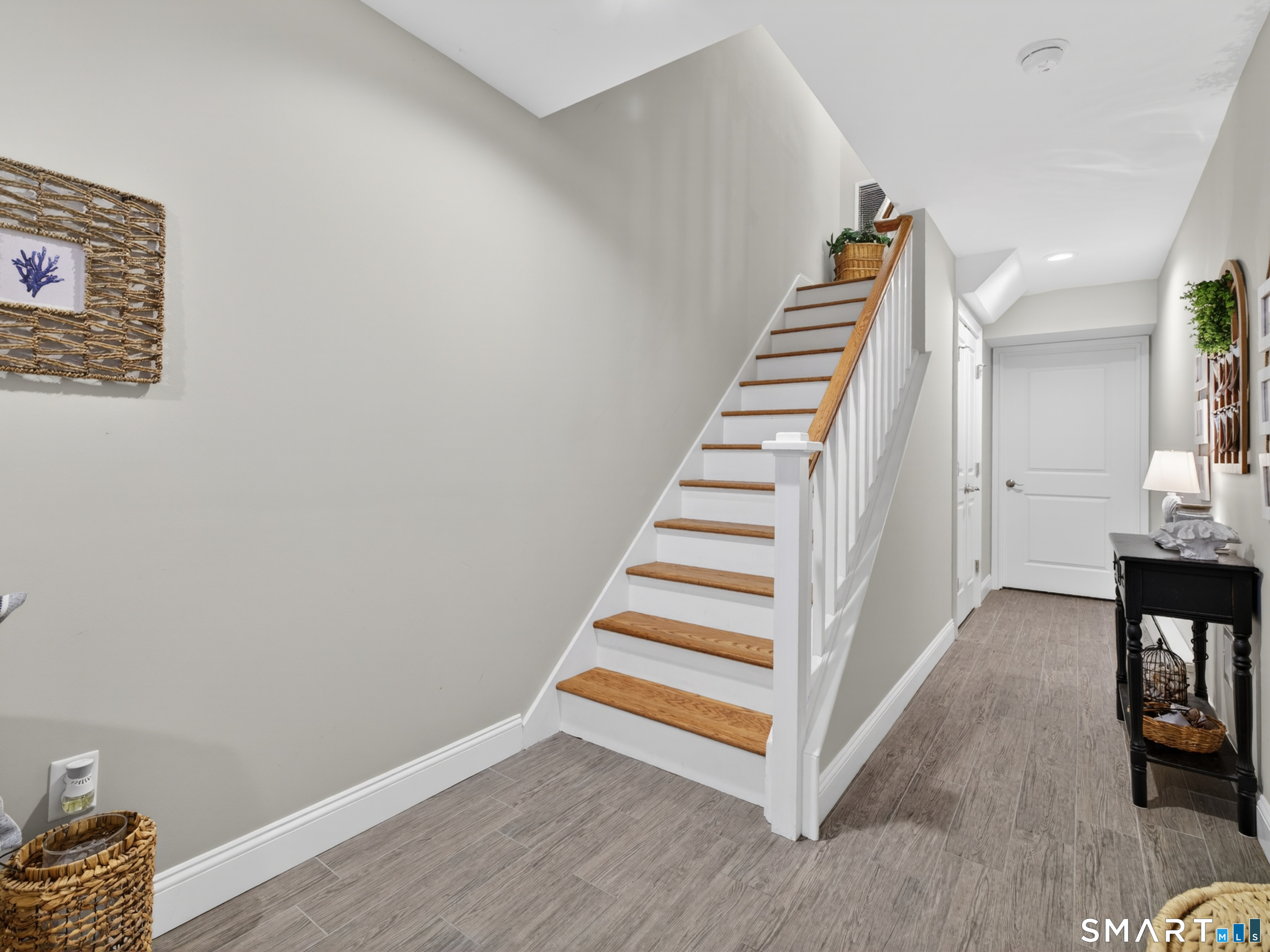 11 Village, East Lyme, 06357, 2 Bedrooms Bedrooms, 0 ,2 BathroomsBathrooms,Condo/co-op For Sale,For Sale,Village,0,24169981