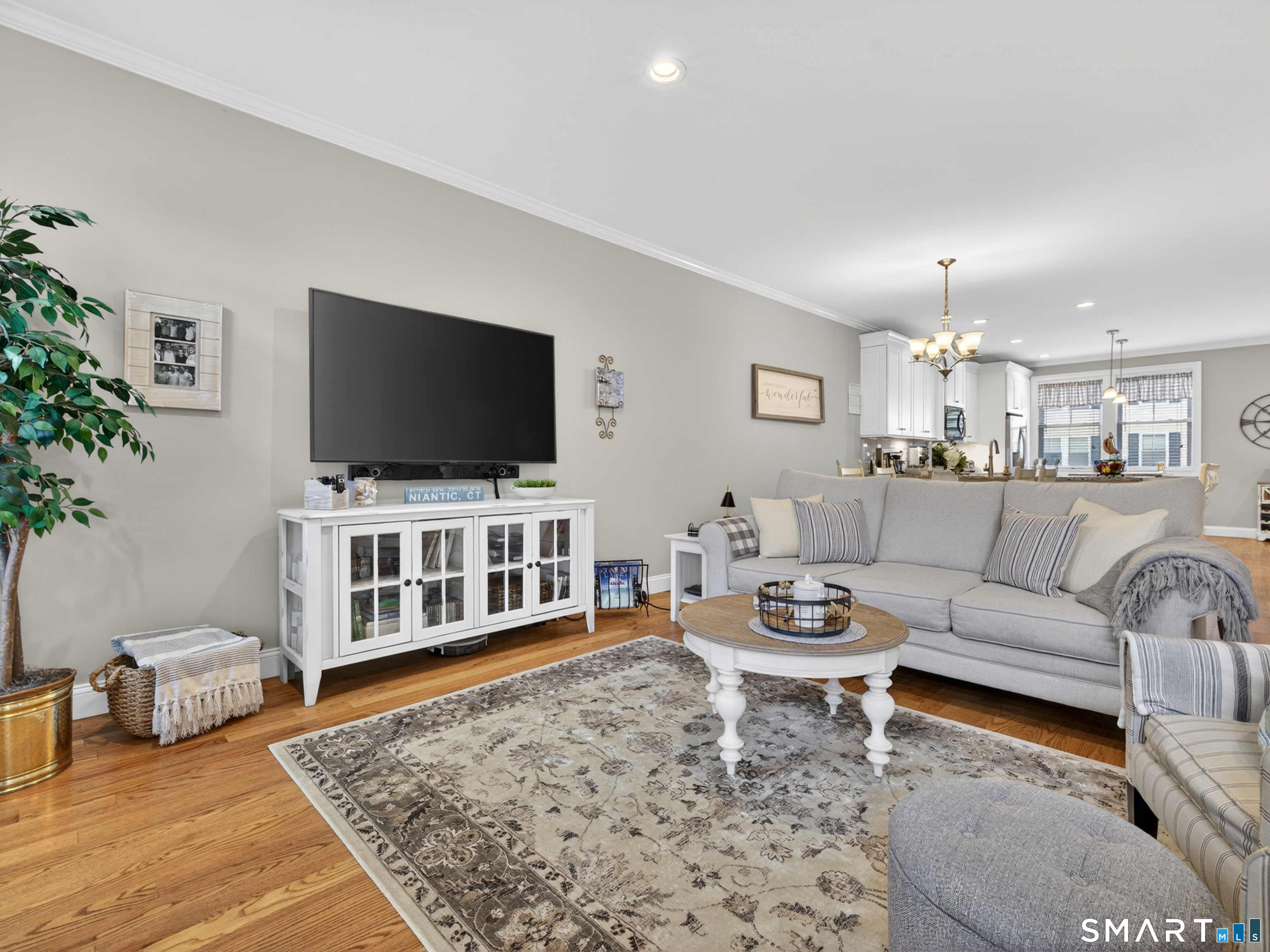 11 Village, East Lyme, 06357, 2 Bedrooms Bedrooms, 0 ,2 BathroomsBathrooms,Condo/co-op For Sale,For Sale,Village,0,24169981