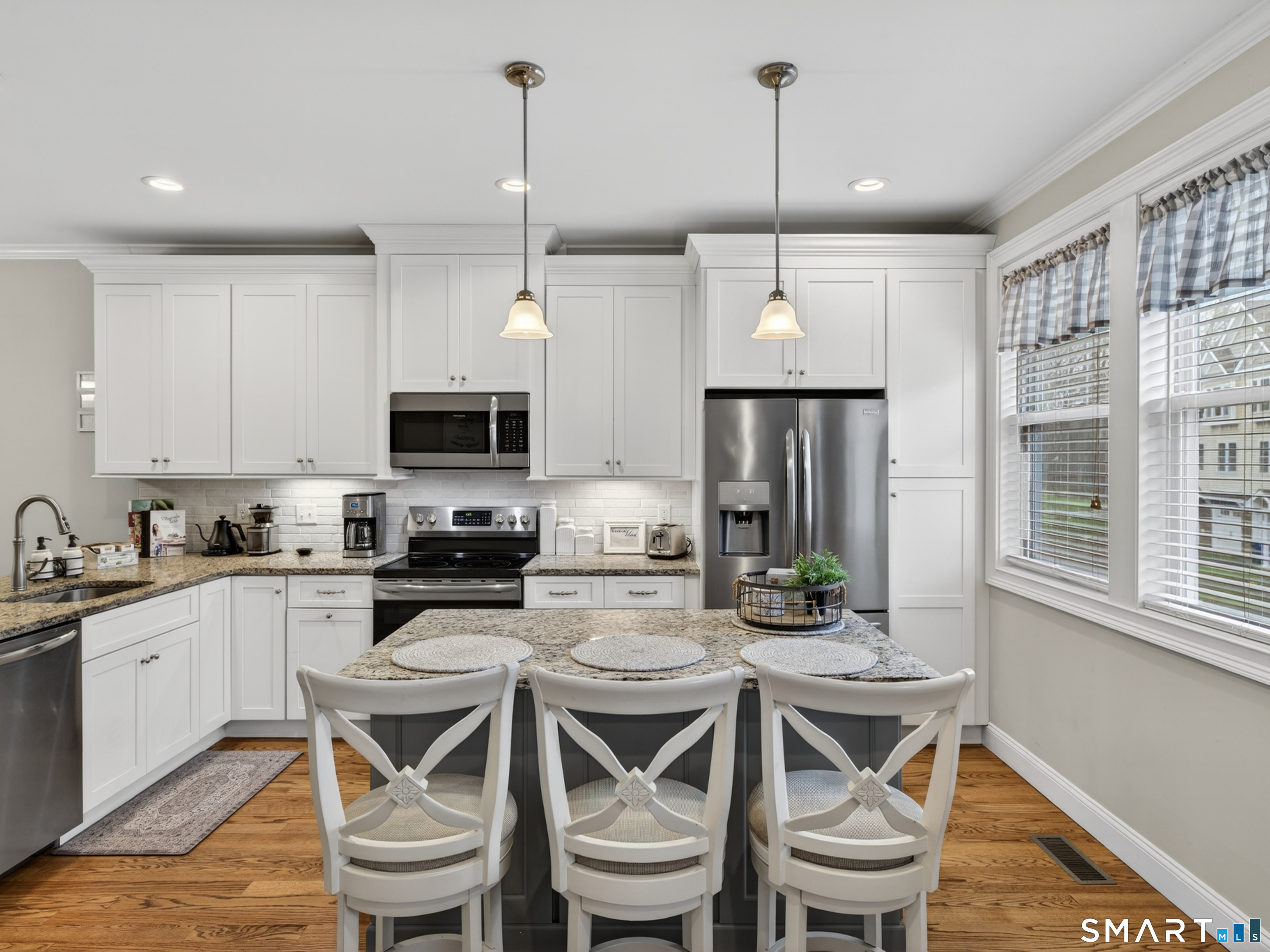 11 Village, East Lyme, 06357, 2 Bedrooms Bedrooms, 0 ,2 BathroomsBathrooms,Condo/co-op For Sale,For Sale,Village,0,24169981