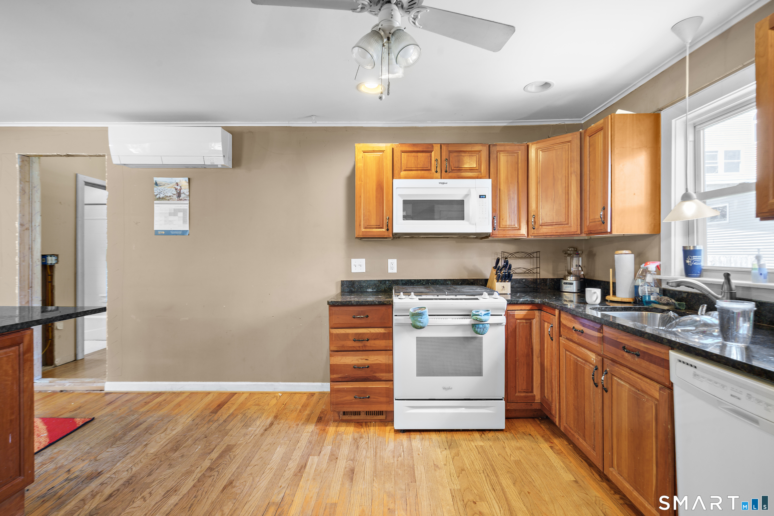9 Reservoir, Bethel, 06801, 5 Bedrooms Bedrooms, 0 ,2 BathroomsBathrooms,Multi-family For Sale,For Sale,Reservoir,0,24168879