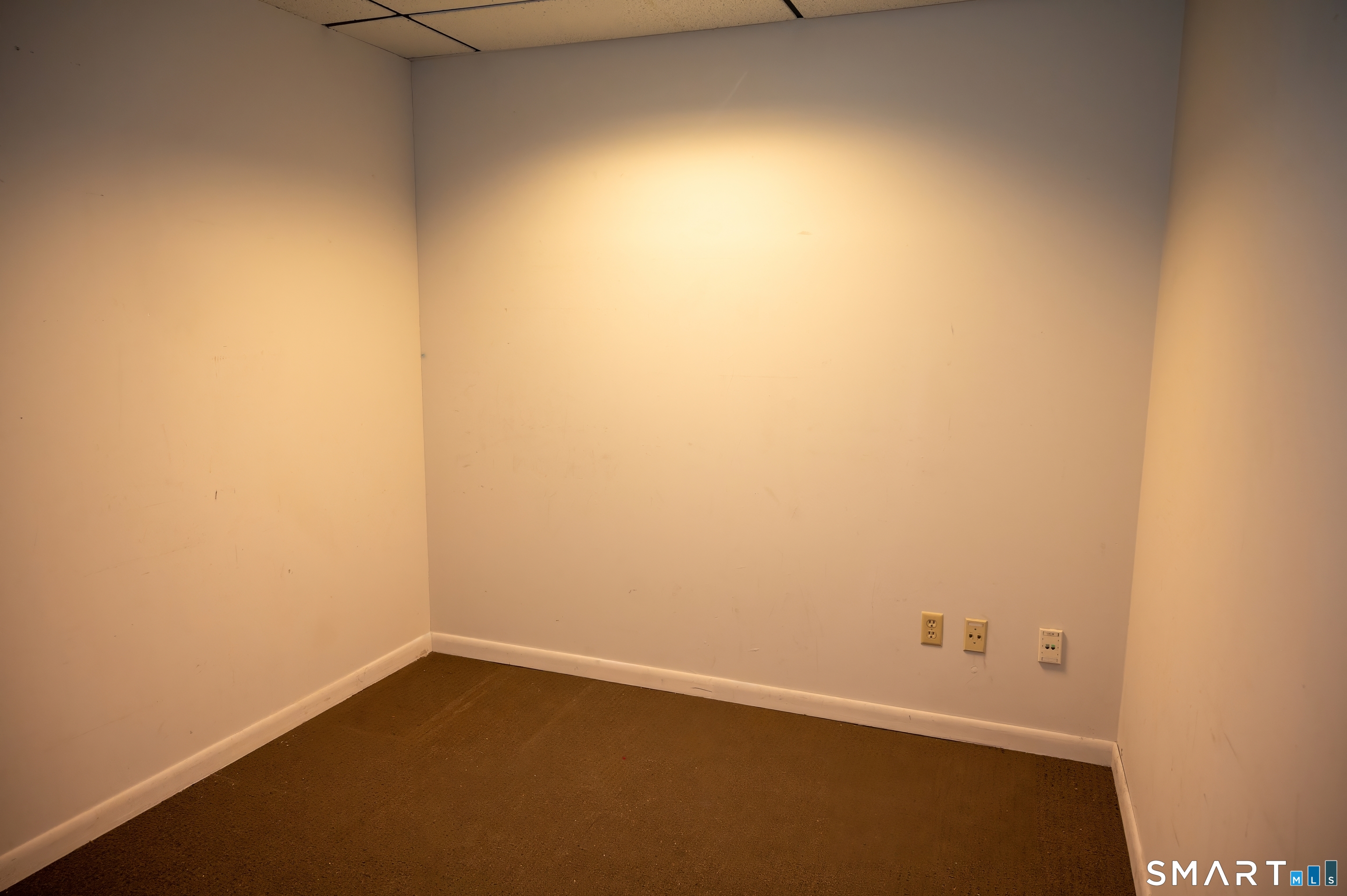 68 Hartford, Tolland, 06084, 0 , 0 ,0,Commercial For Lease,For Rent,Hartford,0,24165976