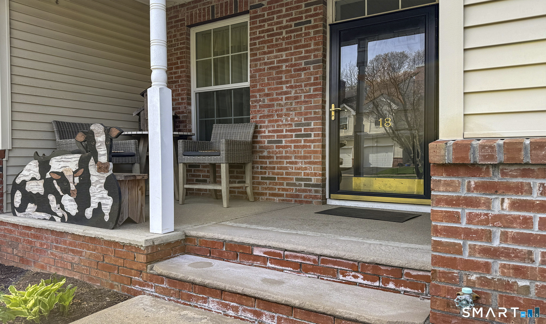 Featured Listing Photo