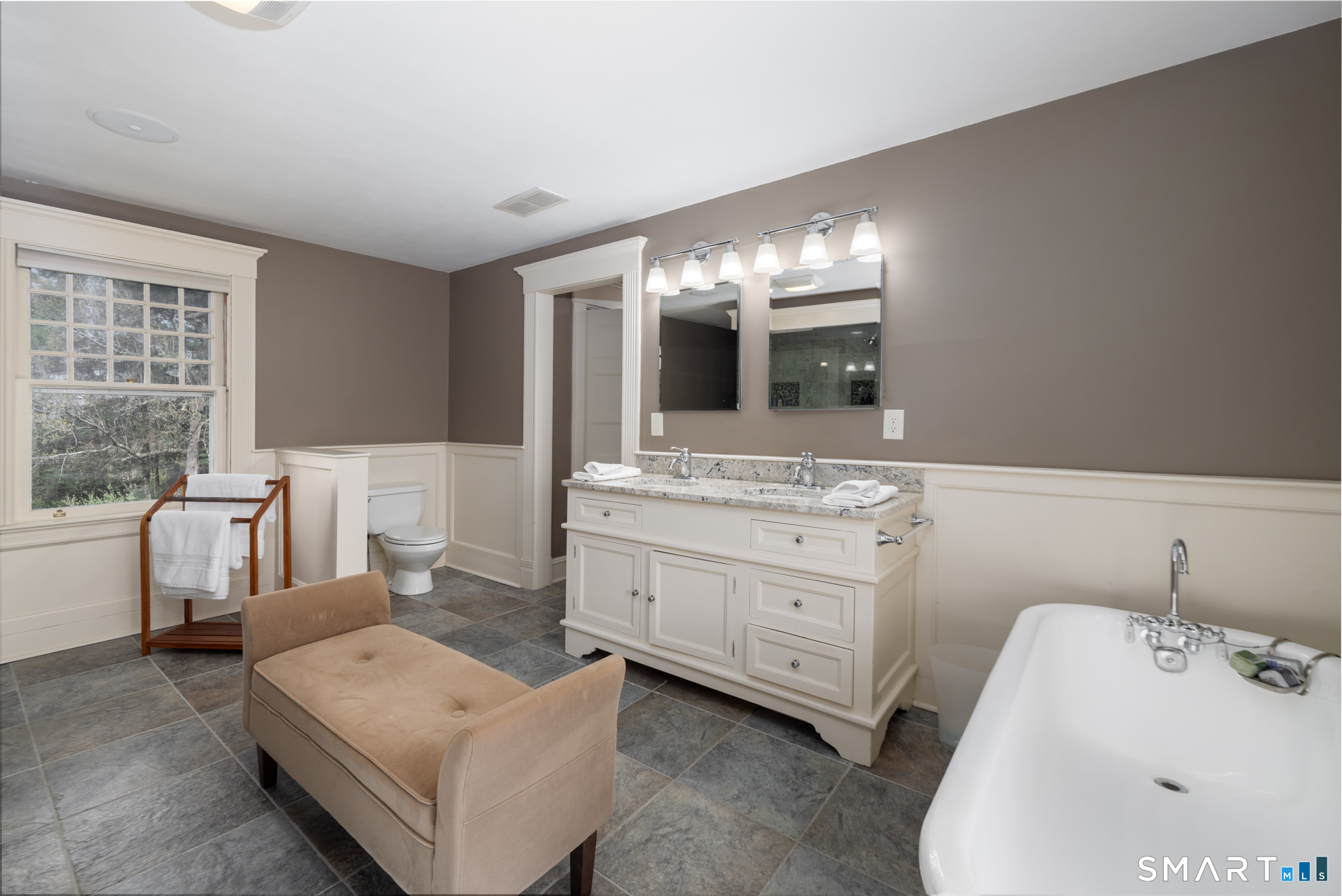 720 Spring, Manchester, 06040, 5 Bedrooms Bedrooms, 0 ,2 BathroomsBathrooms,Single Family For Sale,For Sale,Spring,0,24167564