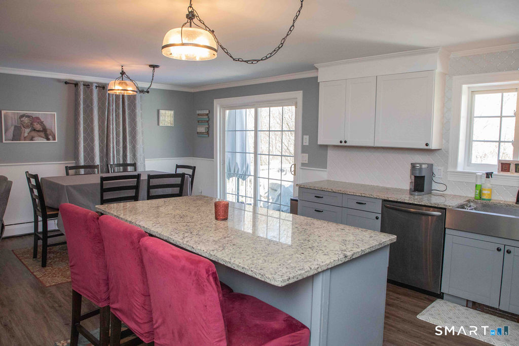 27 Old Skinner, East Hampton, 06424, 3 Bedrooms Bedrooms, 0 ,2 BathroomsBathrooms,Single Family For Sale,For Sale,Old Skinner,0,24168539