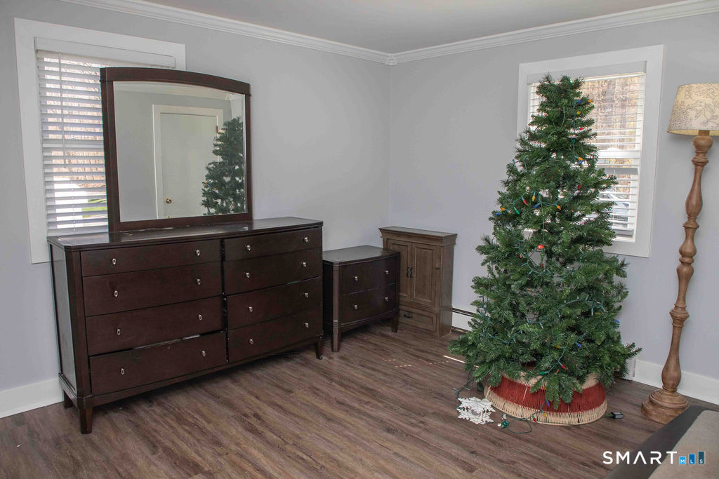 27 Old Skinner, East Hampton, 06424, 3 Bedrooms Bedrooms, 0 ,2 BathroomsBathrooms,Single Family For Sale,For Sale,Old Skinner,0,24168539