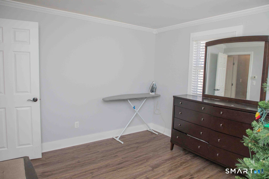 27 Old Skinner, East Hampton, 06424, 3 Bedrooms Bedrooms, 0 ,2 BathroomsBathrooms,Single Family For Sale,For Sale,Old Skinner,0,24168539