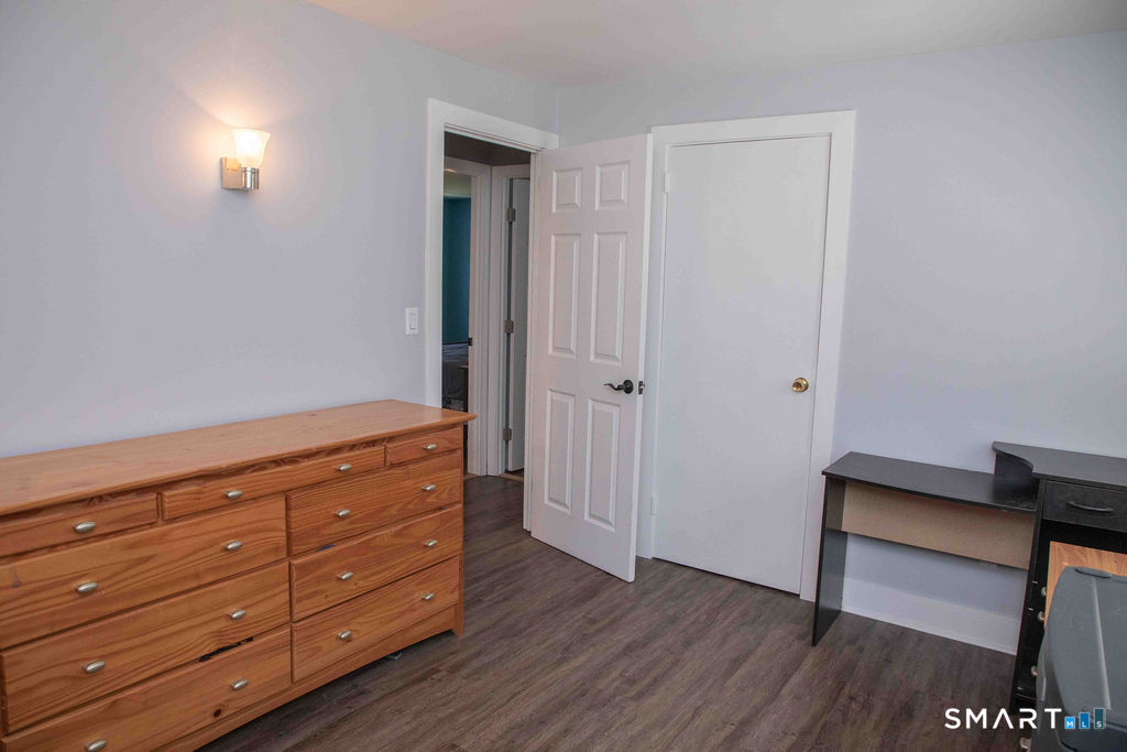 27 Old Skinner, East Hampton, 06424, 3 Bedrooms Bedrooms, 0 ,2 BathroomsBathrooms,Single Family For Sale,For Sale,Old Skinner,0,24168539