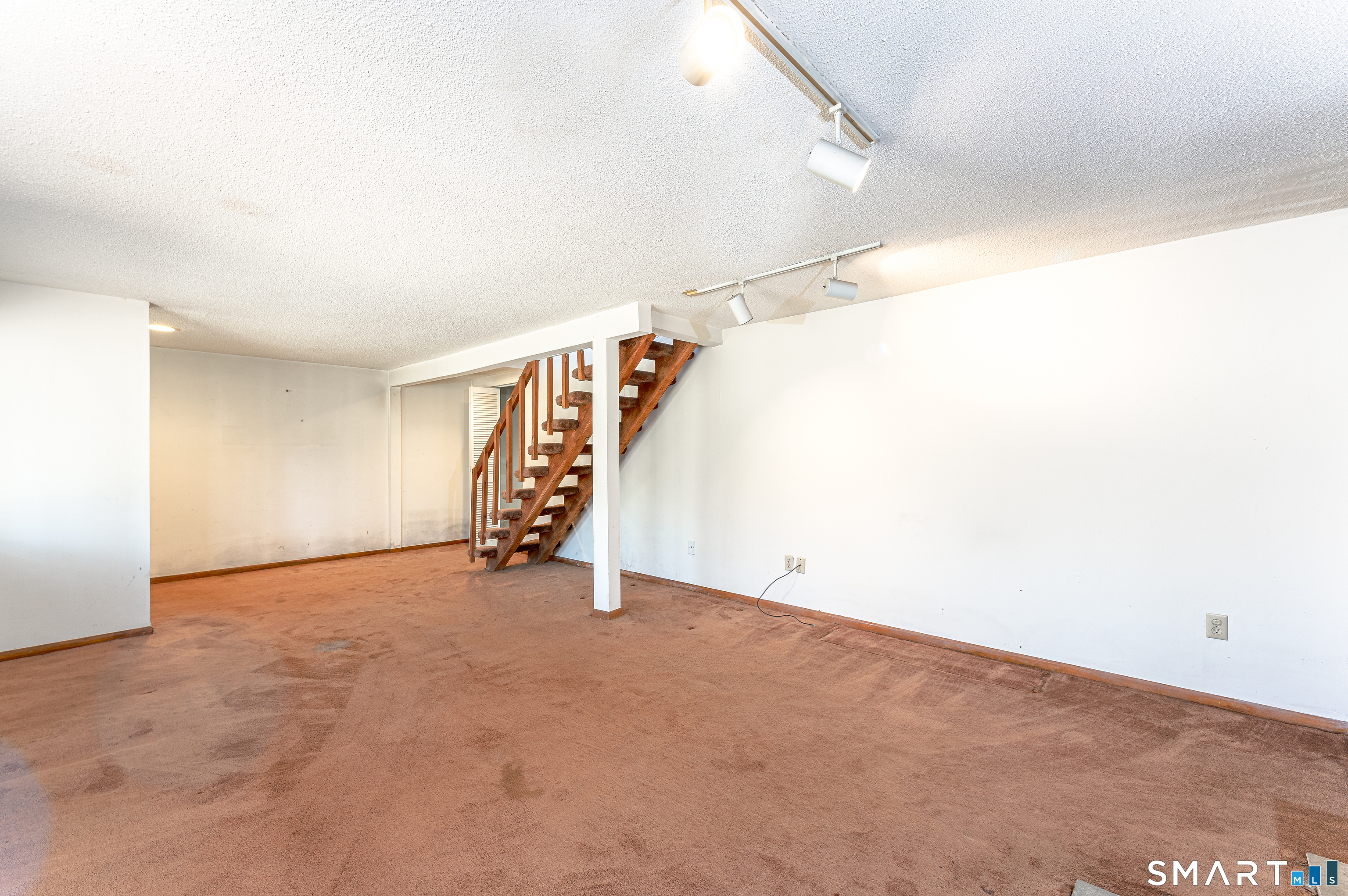 737 Leetes Island, Guilford, 06437, 3 Bedrooms Bedrooms, 0 ,1 BathroomBathrooms,Single Family For Sale,For Sale,Leetes Island,0,24170825