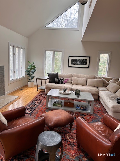 28 Punch Bowl, Westport, 06880, 3 Bedrooms Bedrooms, 0 ,2 BathroomsBathrooms,Residential Rental,For Sale,Punch Bowl,0,24168423