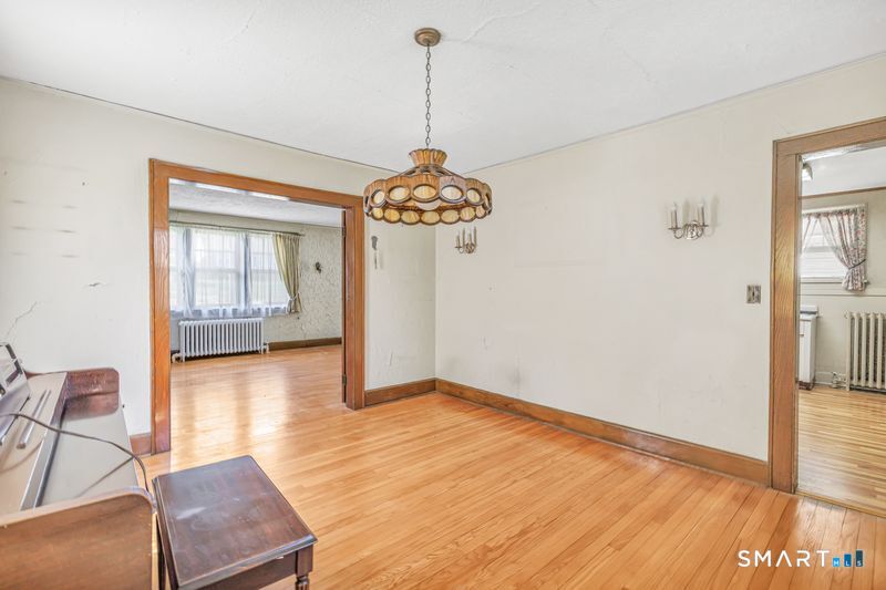 3922 Main, Stratford, 06614, 3 Bedrooms Bedrooms, 0 ,1 BathroomBathrooms,Single Family For Sale,For Sale,Main,0,24170883