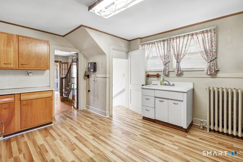 3922 Main, Stratford, 06614, 3 Bedrooms Bedrooms, 0 ,1 BathroomBathrooms,Single Family For Sale,For Sale,Main,0,24170883