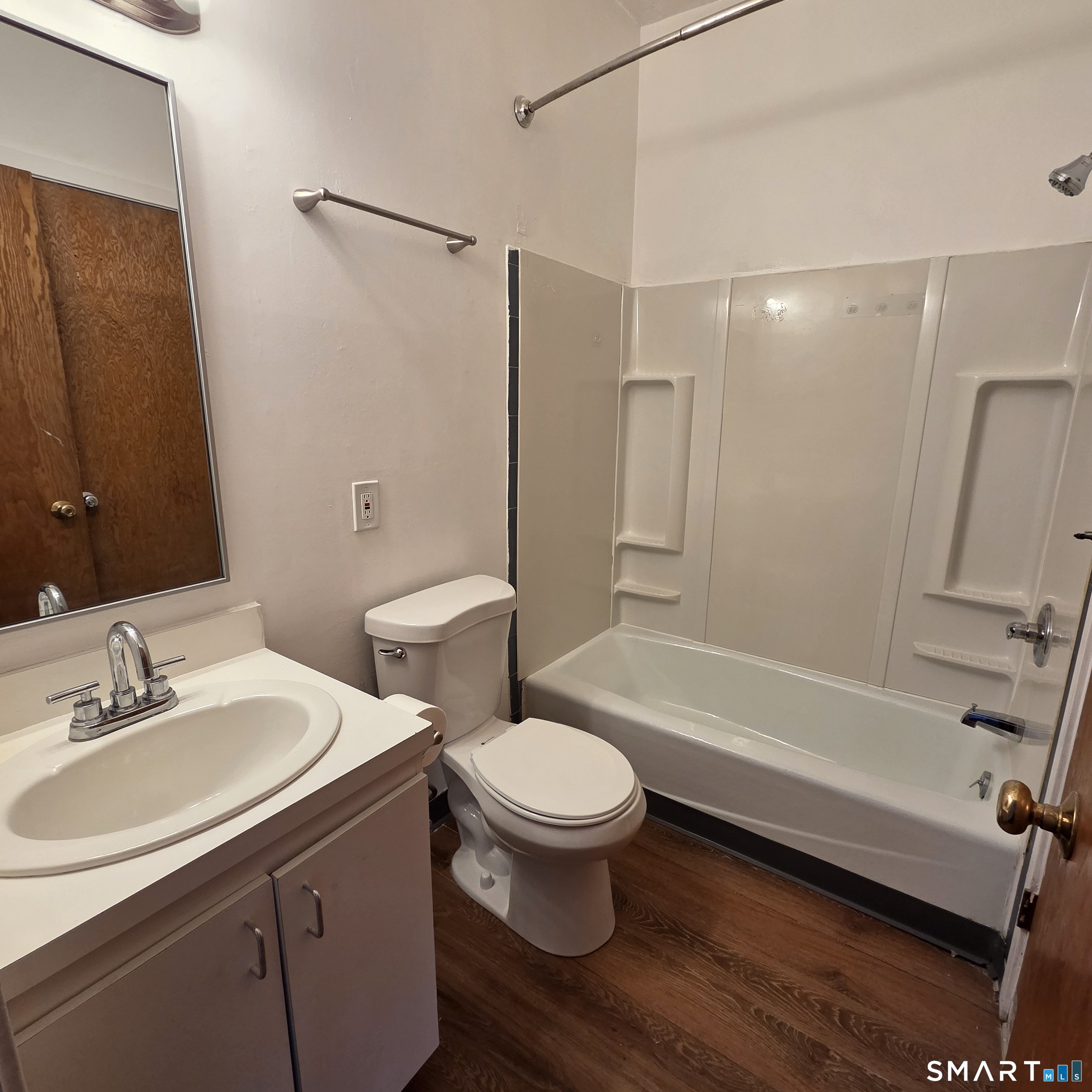 52 Atwood, Hartford, 06105, 2 Bedrooms Bedrooms, 0 ,1 BathroomBathrooms,Residential Rental,For Sale,Atwood,0,24170781