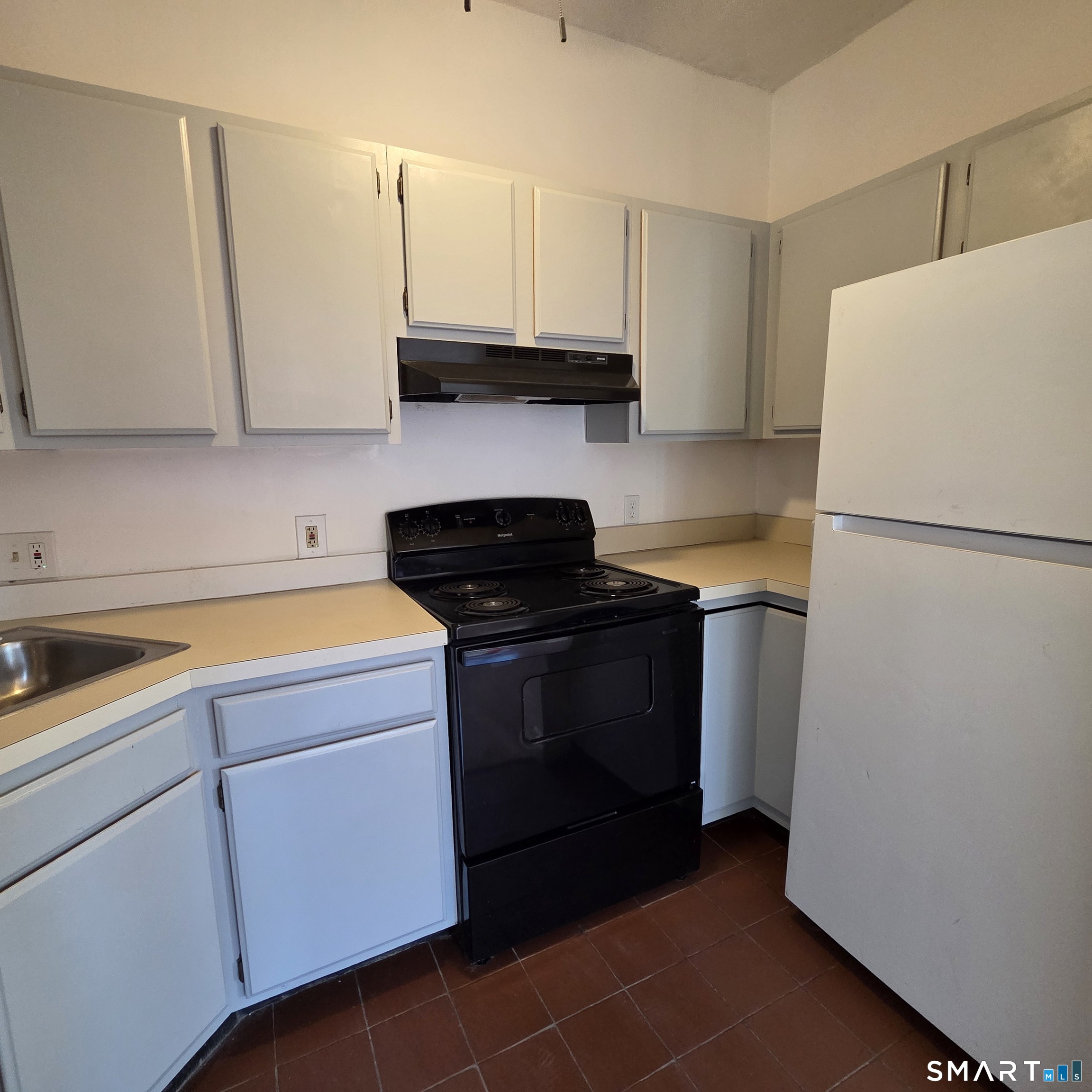 52 Atwood, Hartford, 06105, 2 Bedrooms Bedrooms, 0 ,1 BathroomBathrooms,Residential Rental,For Sale,Atwood,0,24170781