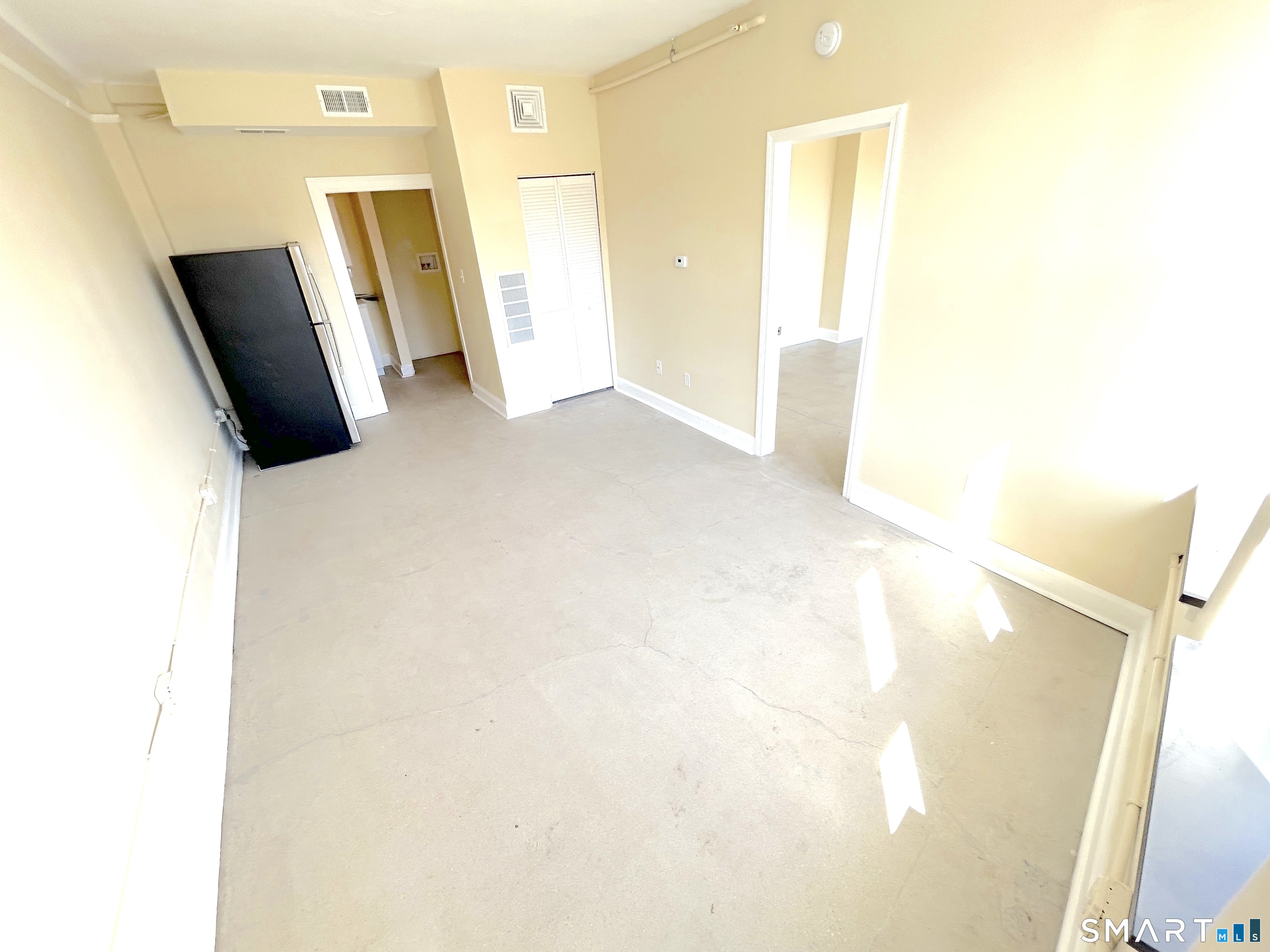 77 Bank, Waterbury, 06702, 2 Bedrooms Bedrooms, 0 ,1 BathroomBathrooms,Residential Rental,For Sale,Bank,0,24170991