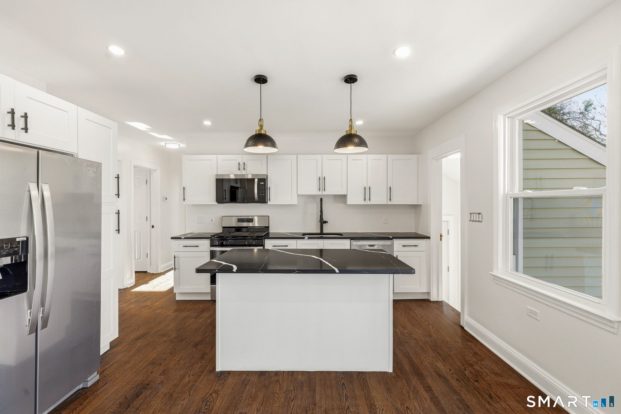 240 Placid, Stratford, 06615, 2 Bedrooms Bedrooms, 0 ,1 BathroomBathrooms,Single Family For Sale,For Sale,Placid,0,24169716