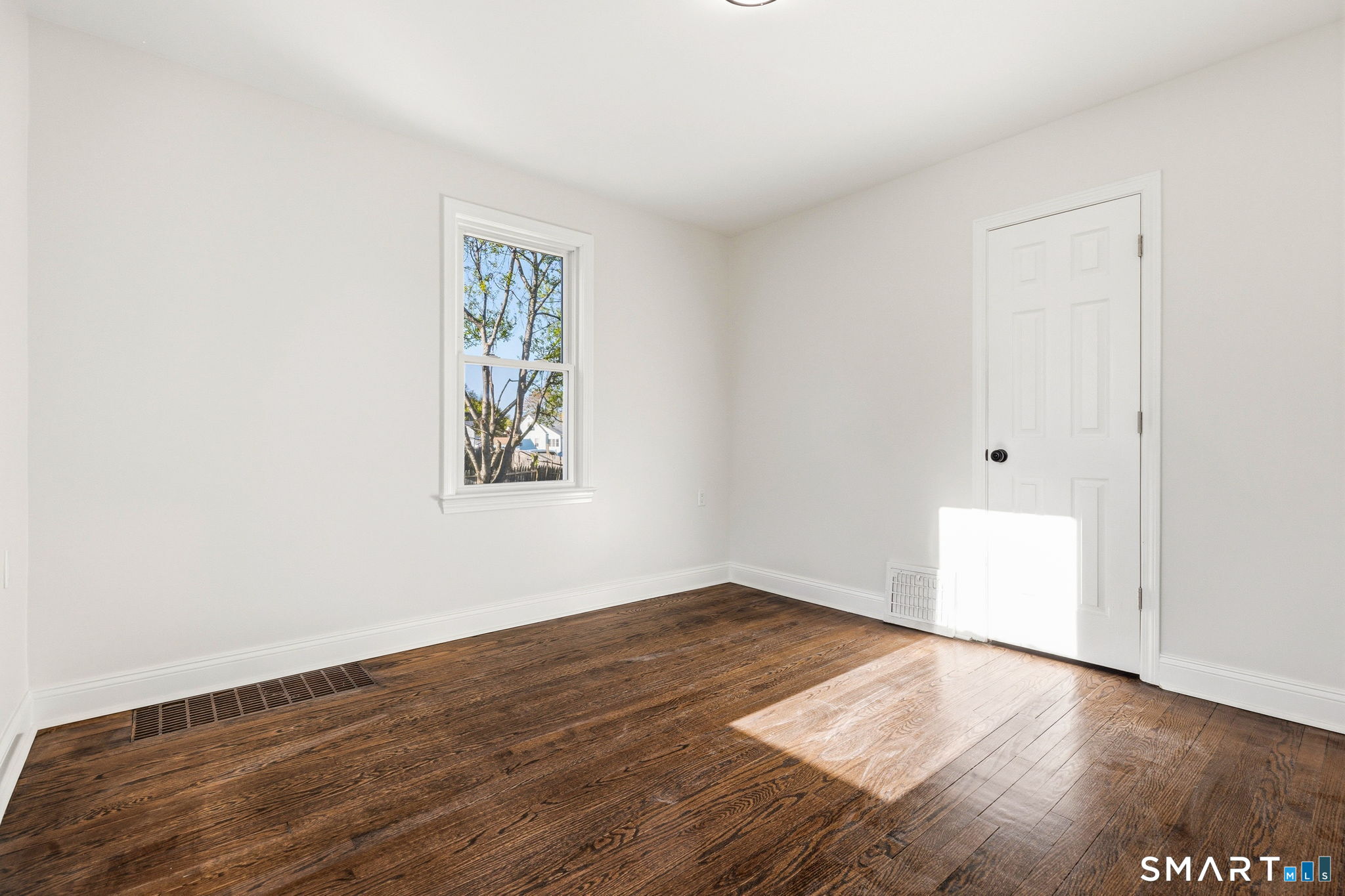 240 Placid, Stratford, 06615, 2 Bedrooms Bedrooms, 0 ,1 BathroomBathrooms,Single Family For Sale,For Sale,Placid,0,24169716