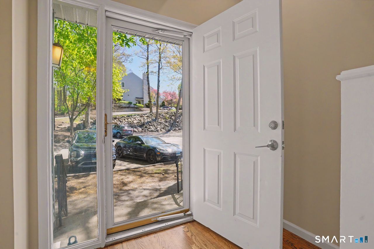 Photo 11 of 20 Pembroke Road, Danbury, CT