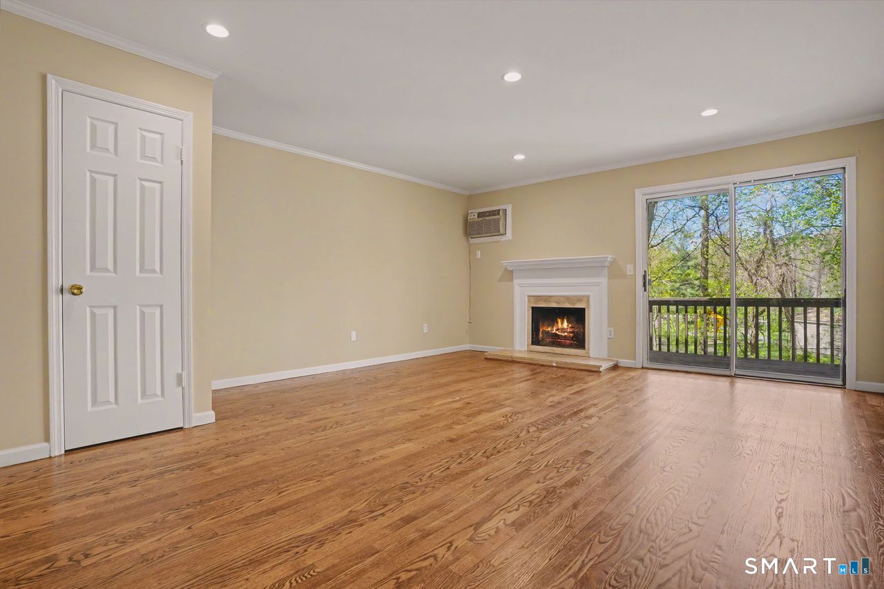Photo 12 of 20 Pembroke Road, Danbury, CT