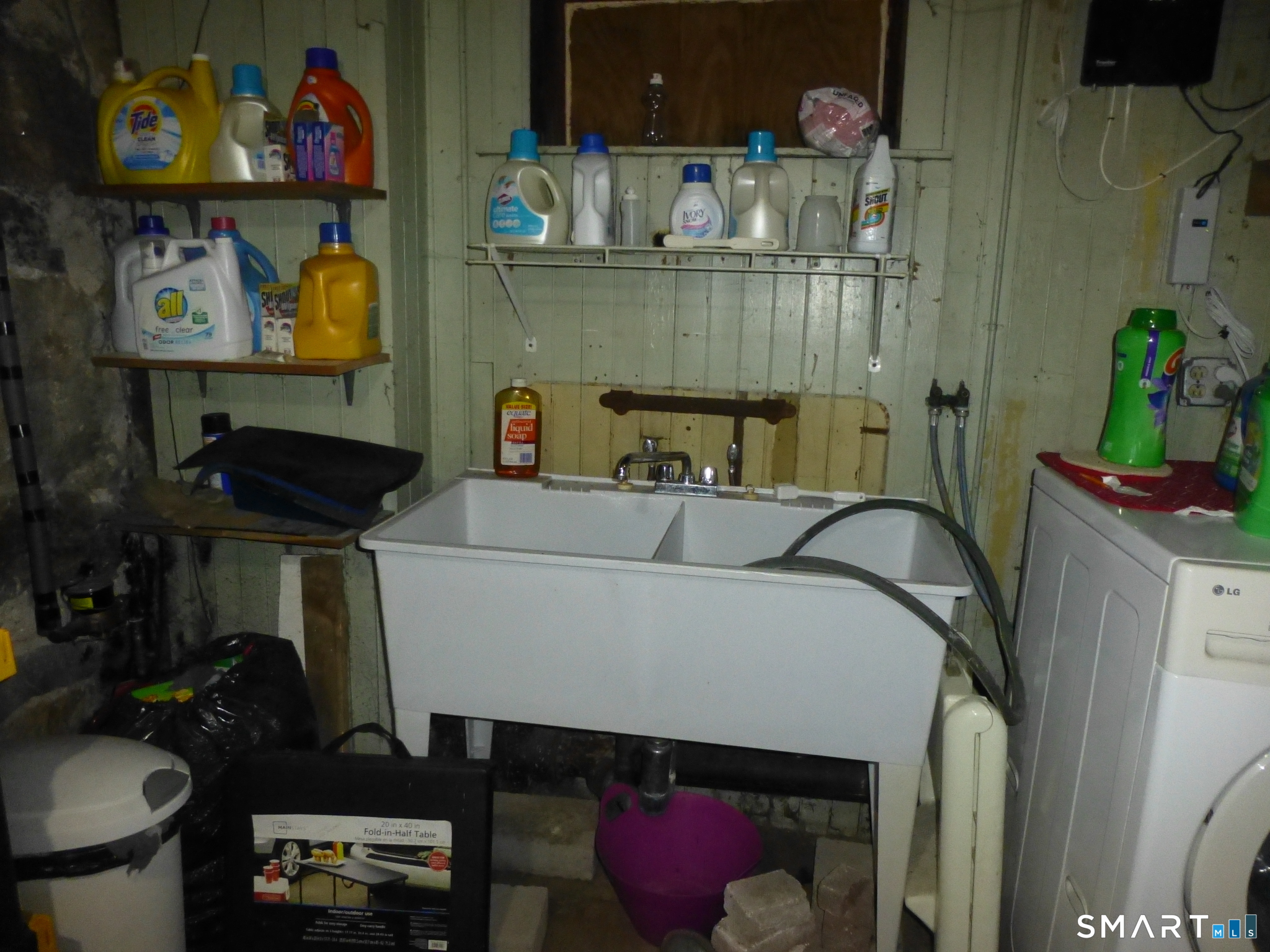 240 Vauxhall, New London, 06320, 2 Bedrooms Bedrooms, 0 ,1 BathroomBathrooms,Single Family For Sale,For Sale,Vauxhall,0,24171056