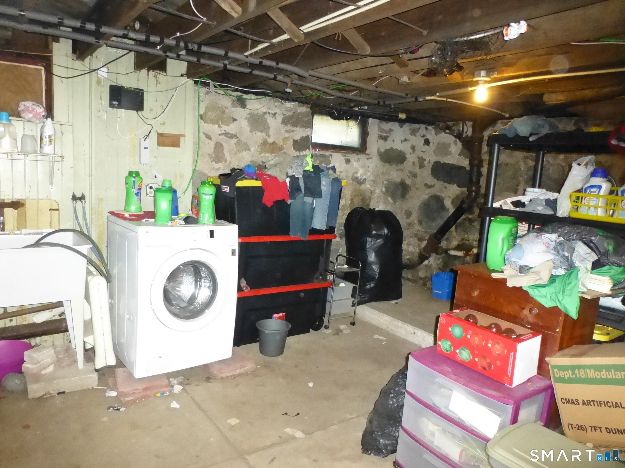 240 Vauxhall, New London, 06320, 2 Bedrooms Bedrooms, 0 ,1 BathroomBathrooms,Single Family For Sale,For Sale,Vauxhall,0,24171056