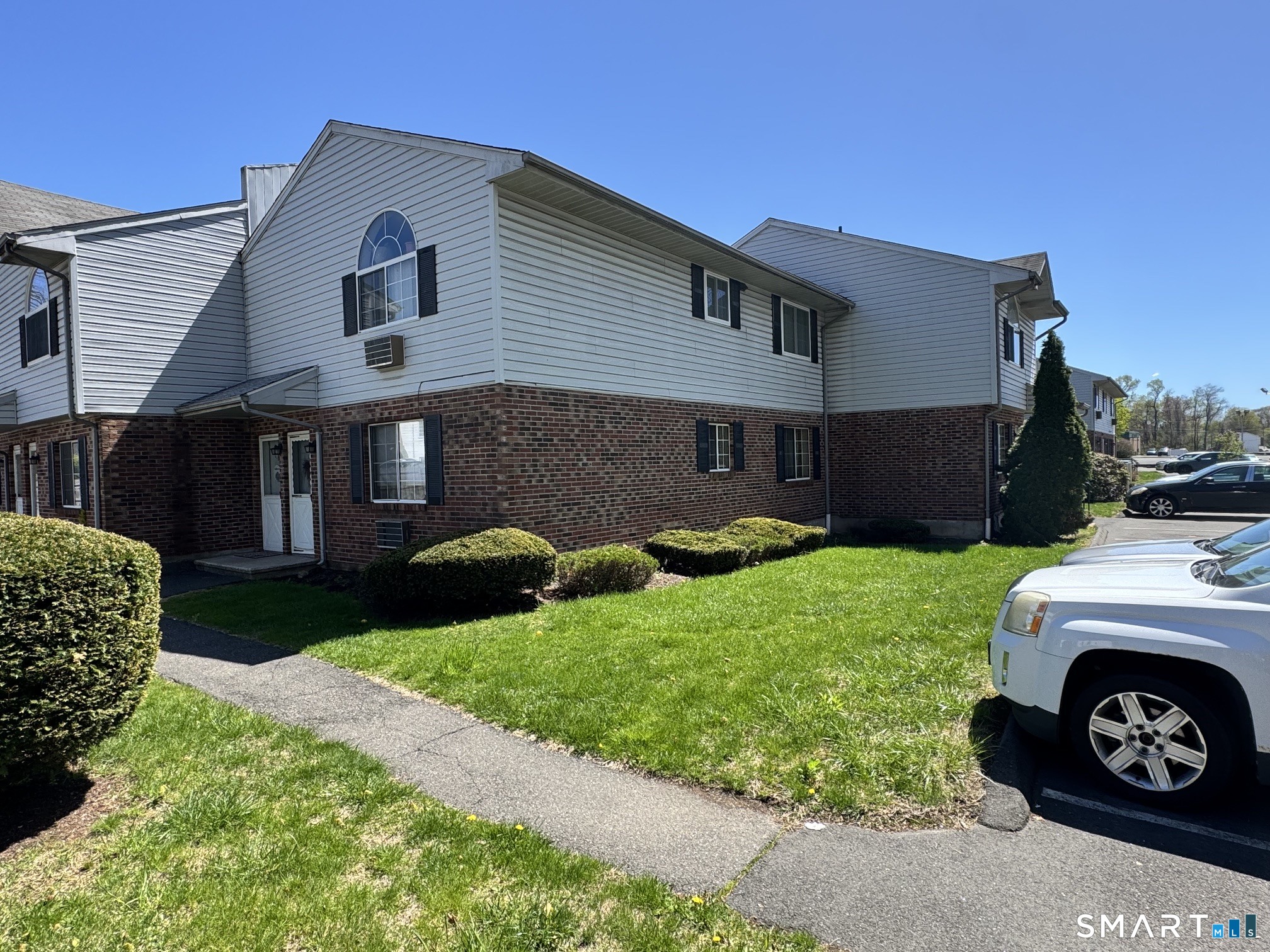 975 Meriden, Waterbury, 06705, 1 Bedroom Bedrooms, 0 ,1 BathroomBathrooms,Condo/co-op For Sale,For Sale,Meriden,0,24171091