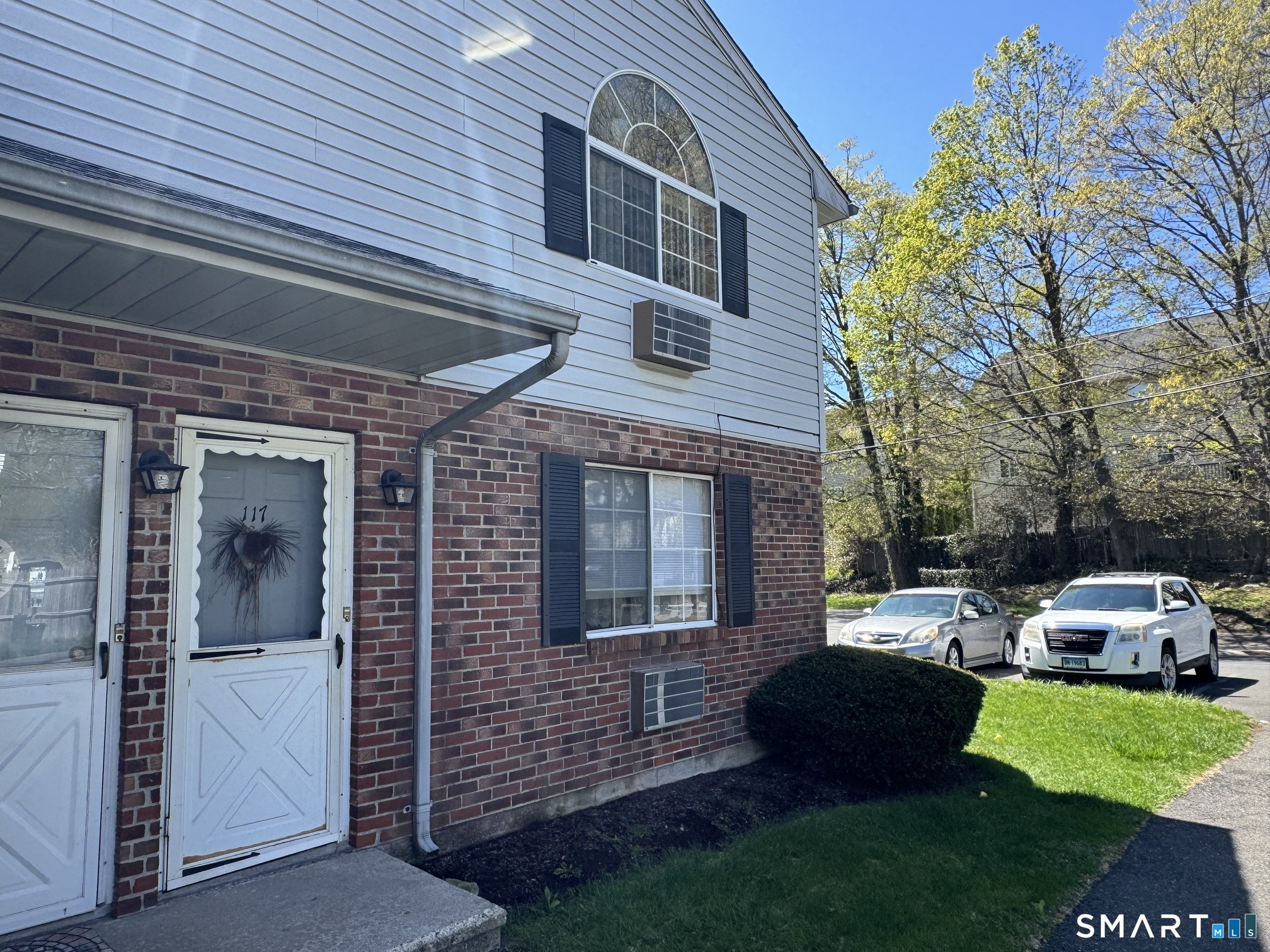 975 Meriden, Waterbury, 06705, 1 Bedroom Bedrooms, 0 ,1 BathroomBathrooms,Condo/co-op For Sale,For Sale,Meriden,0,24171091