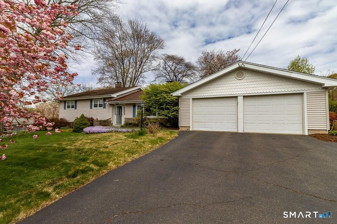 220 Oak Ridge Road