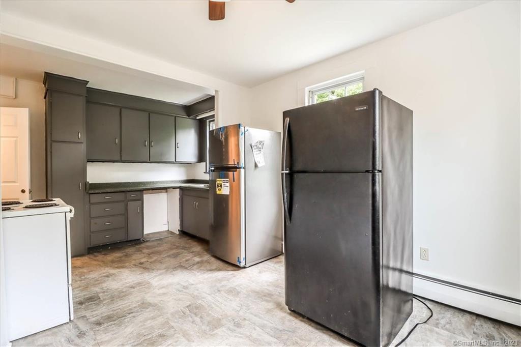 14 Poplar, New Milford, 06776, 4 Bedrooms Bedrooms, 0 ,1 BathroomBathrooms,Residential Rental,For Sale,Poplar,0,24171145