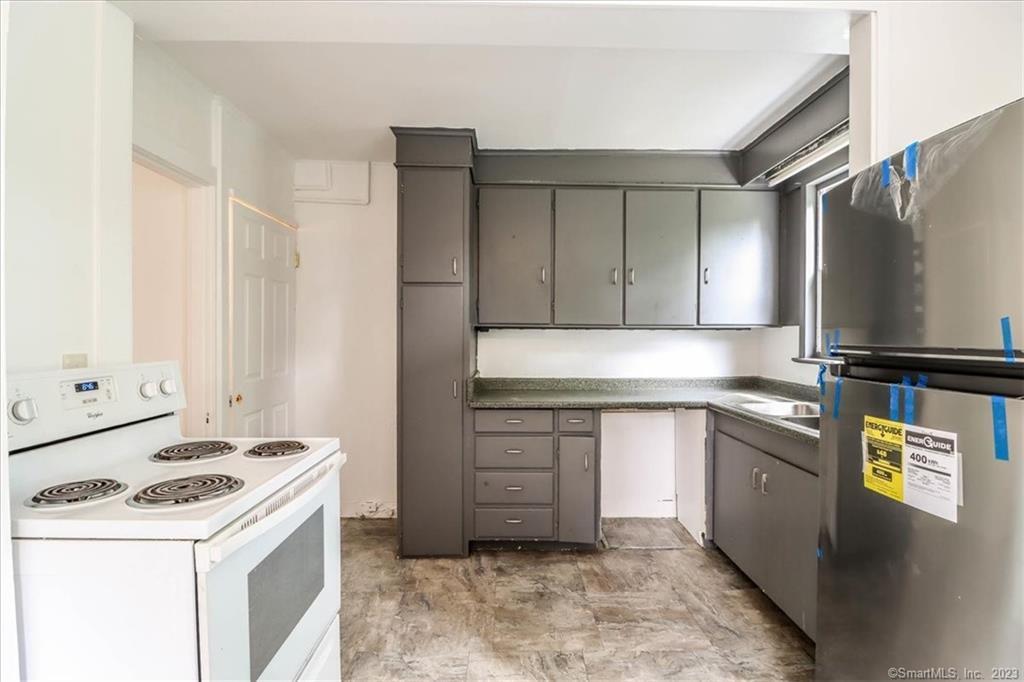 14 Poplar, New Milford, 06776, 4 Bedrooms Bedrooms, 0 ,1 BathroomBathrooms,Residential Rental,For Sale,Poplar,0,24171145