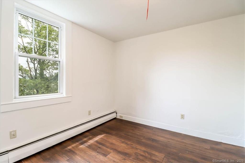 14 Poplar, New Milford, 06776, 4 Bedrooms Bedrooms, 0 ,1 BathroomBathrooms,Residential Rental,For Sale,Poplar,0,24171145